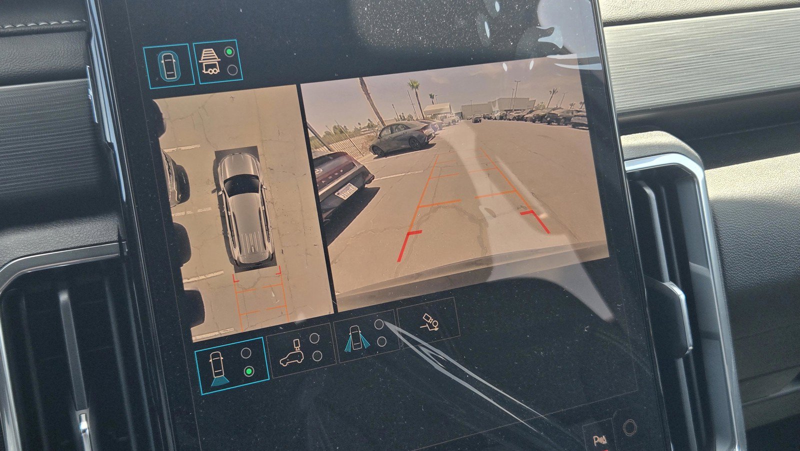 2026 GMC Acadia Elevation - Photo 8