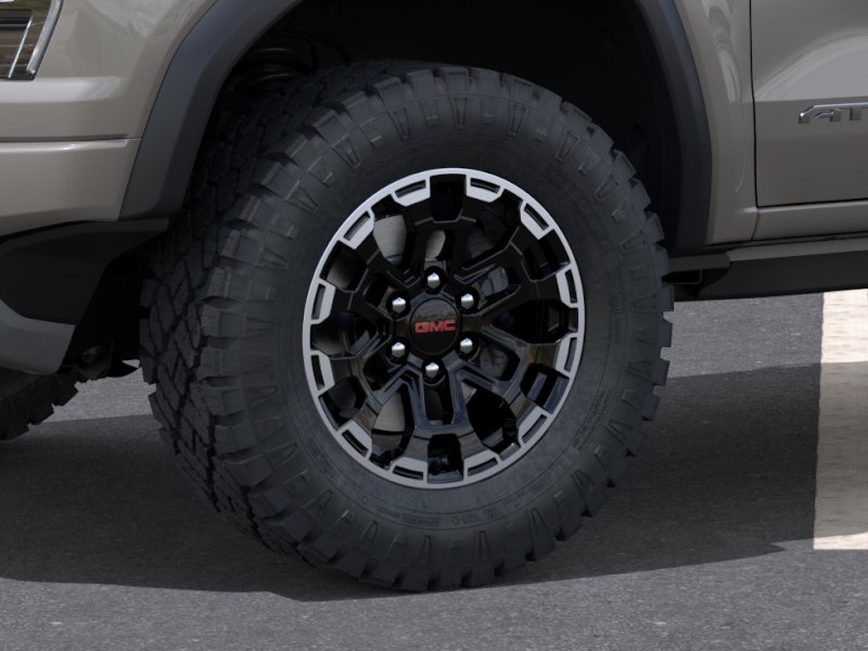 2026 GMC Canyon AT4 - Photo 9