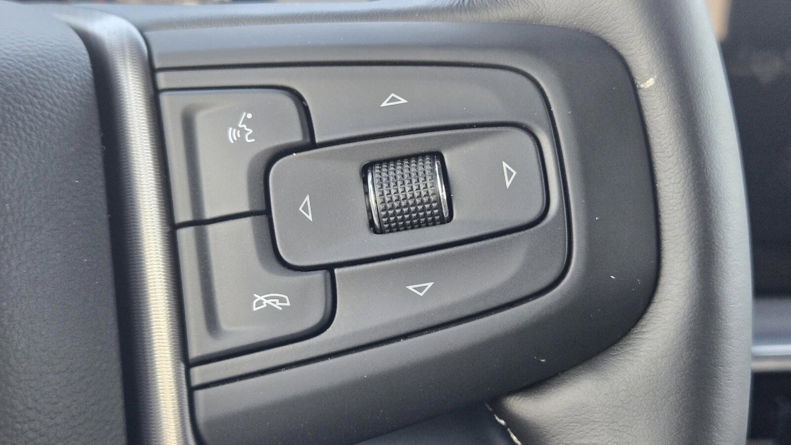 2026 GMC Sierra 1500 Denali Ultimate - Photo 16