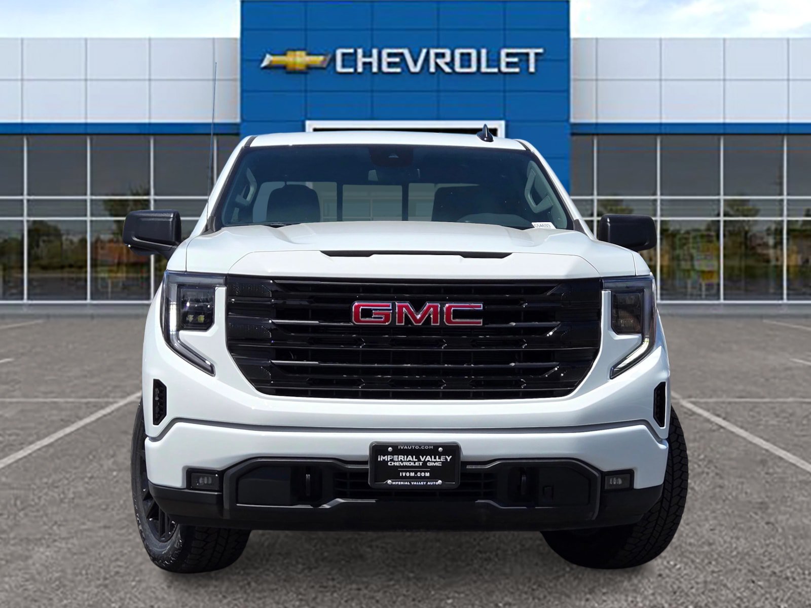 2026 GMC Sierra 1500 Elevation - Photo 2