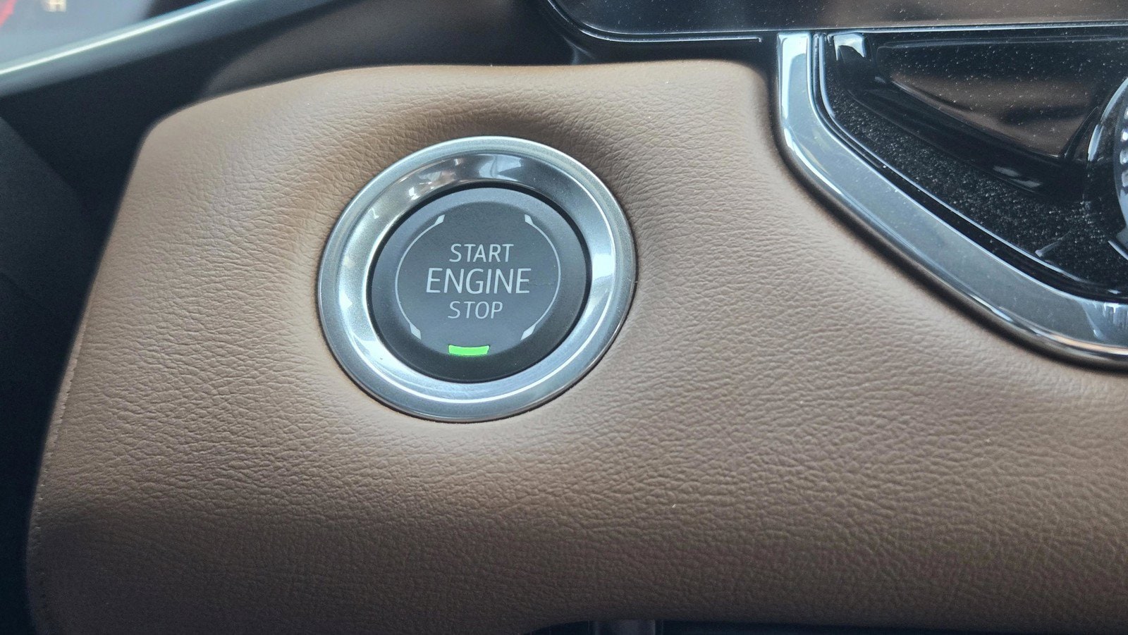 2026 GMC Canyon AT4 - Photo 16