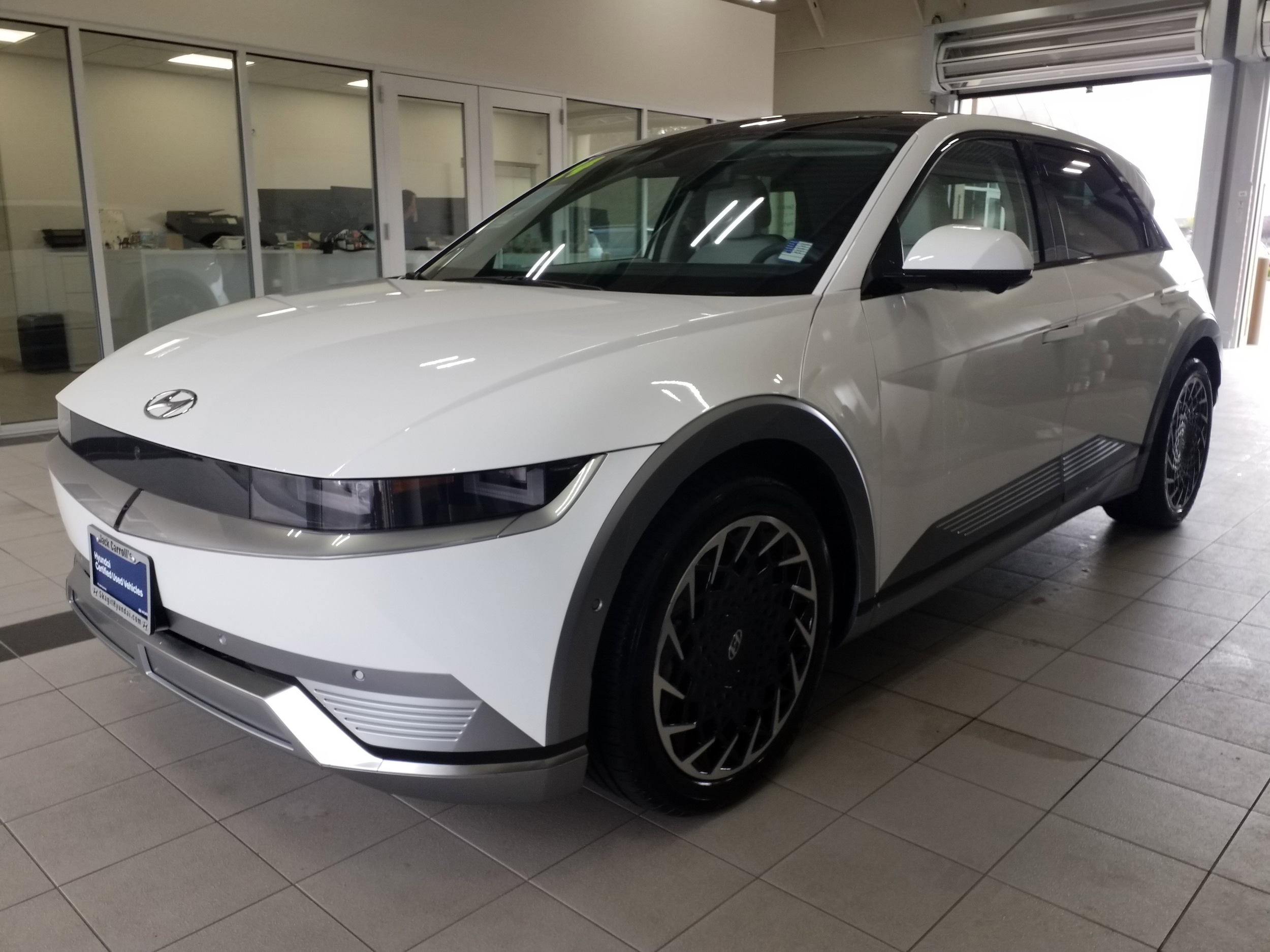 Certified 2024 Hyundai IONIQ 5 Limited with VIN KM8KRDDF7RU247568 for sale in Burlington, WA
