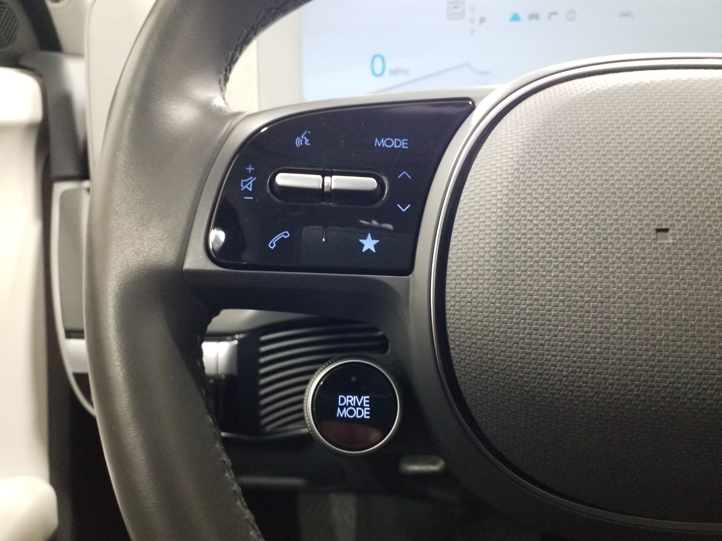 2024 Hyundai IONIQ 5 SEL - Photo 4