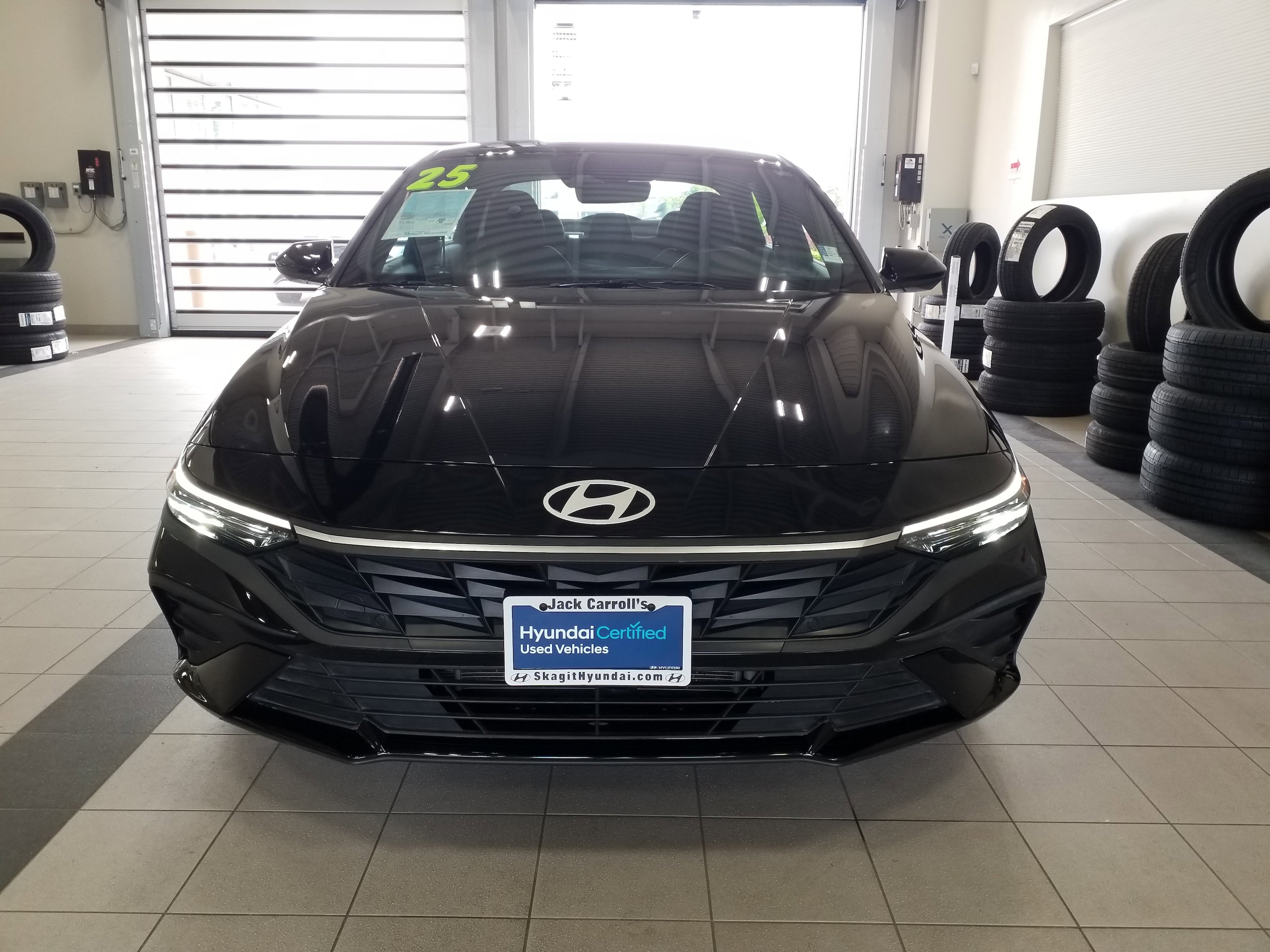2025 Hyundai Elantra Blue - Photo 17