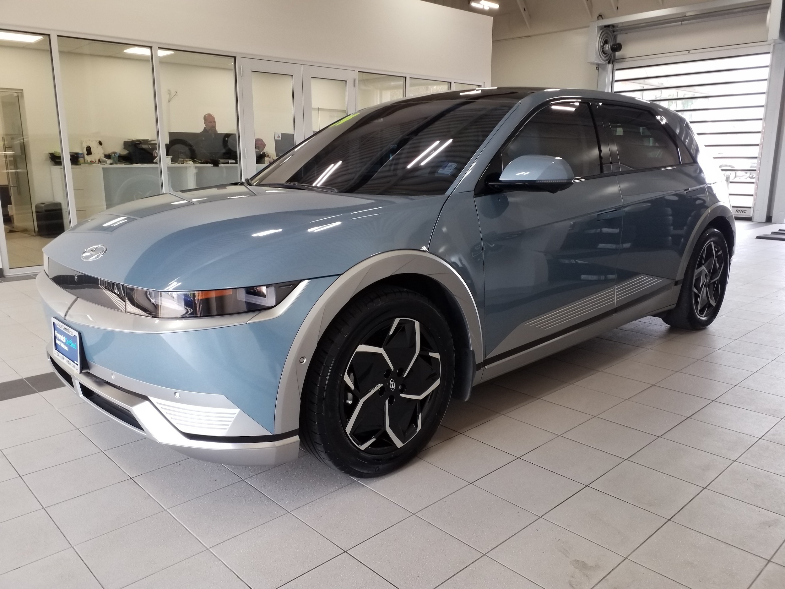 Certified 2024 Hyundai IONIQ 5 Limited with VIN KM8KR4DE2RU290111 for sale in Burlington, WA