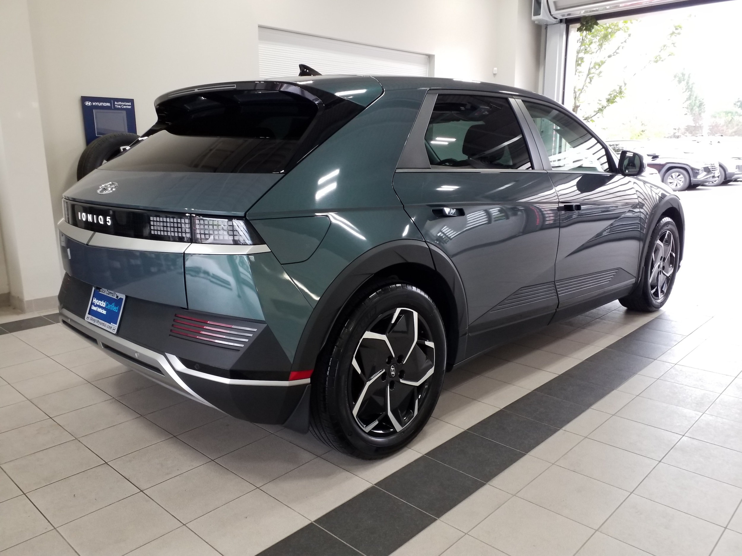 2024 Hyundai IONIQ 5 SEL - Photo 19