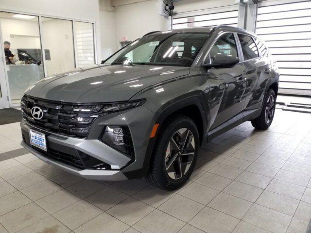 New 2026 Hyundai Tucson SEL AWD SUV