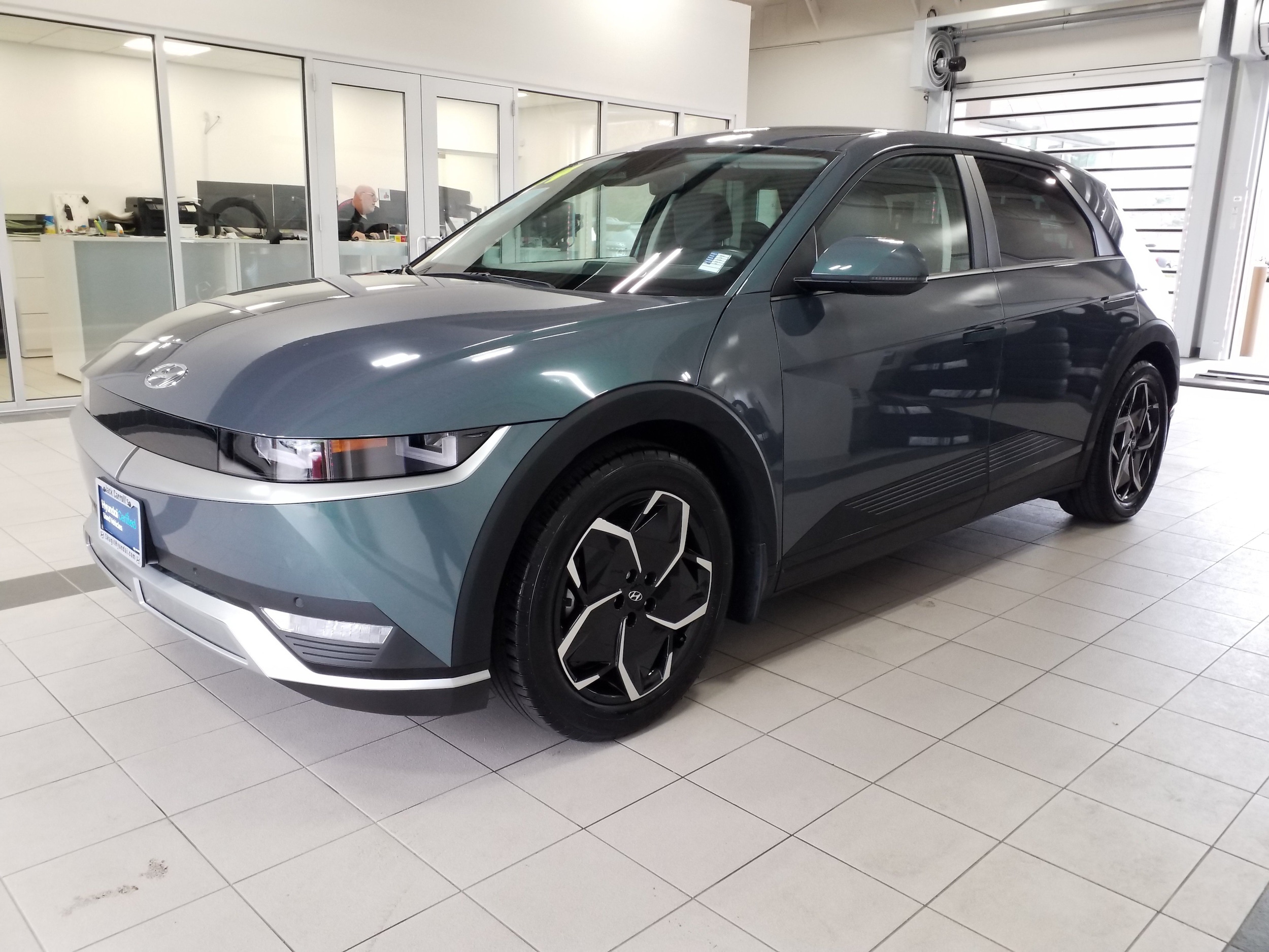 Certified 2024 Hyundai IONIQ 5 SEL with VIN KM8KN4DE8RU310146 for sale in Burlington, WA