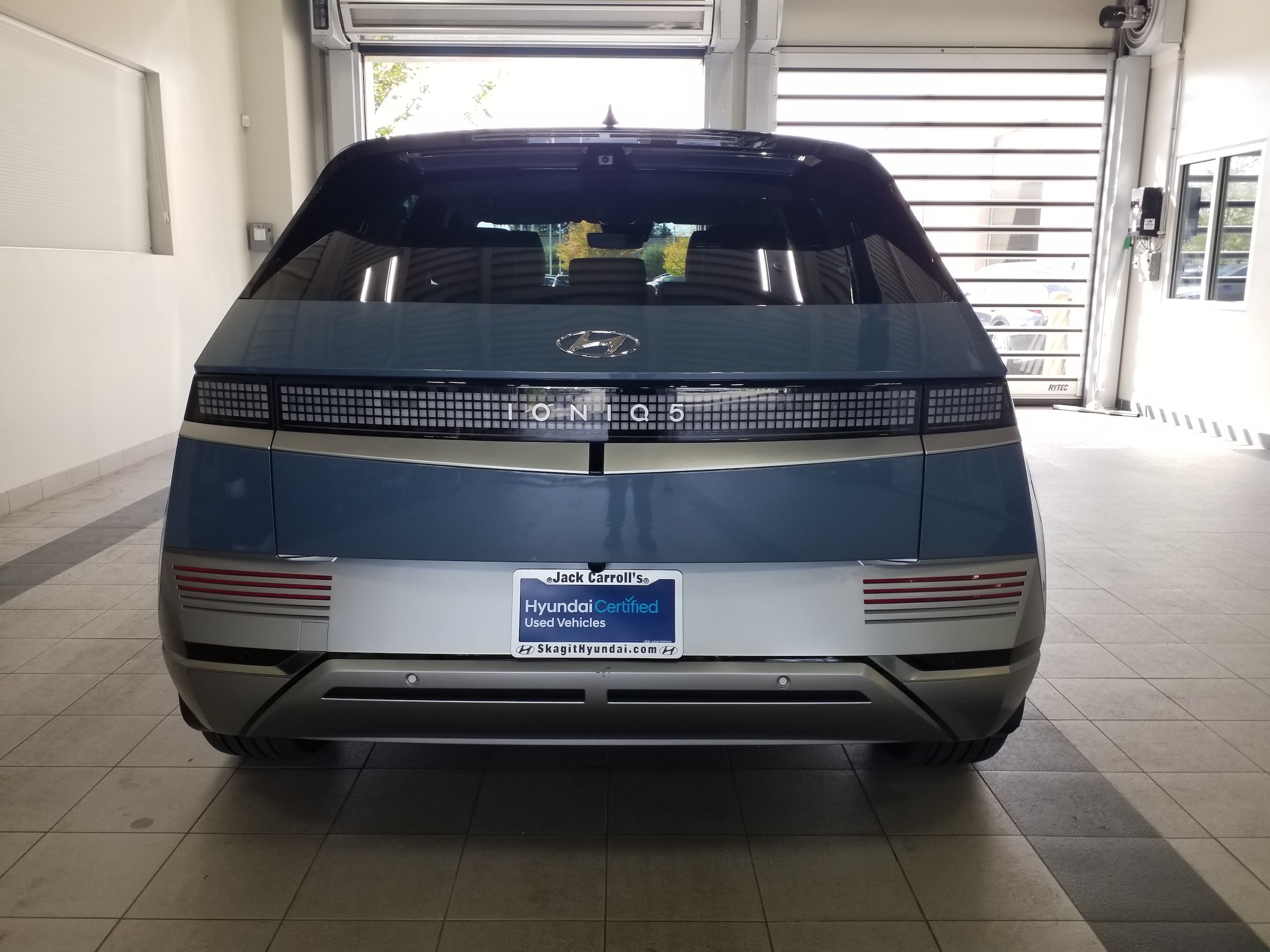 2024 Hyundai IONIQ 5 Limited - Photo 20