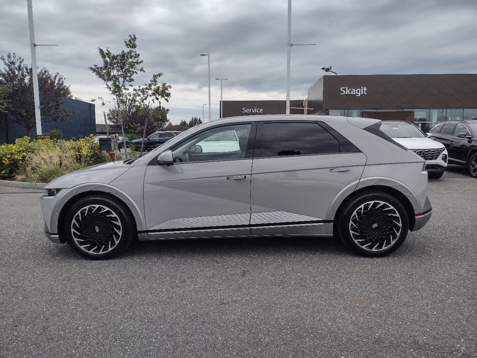 Certified 2023 Hyundai IONIQ 5 Limited with VIN KM8KRDAF7PU193562 for sale in Burlington, WA