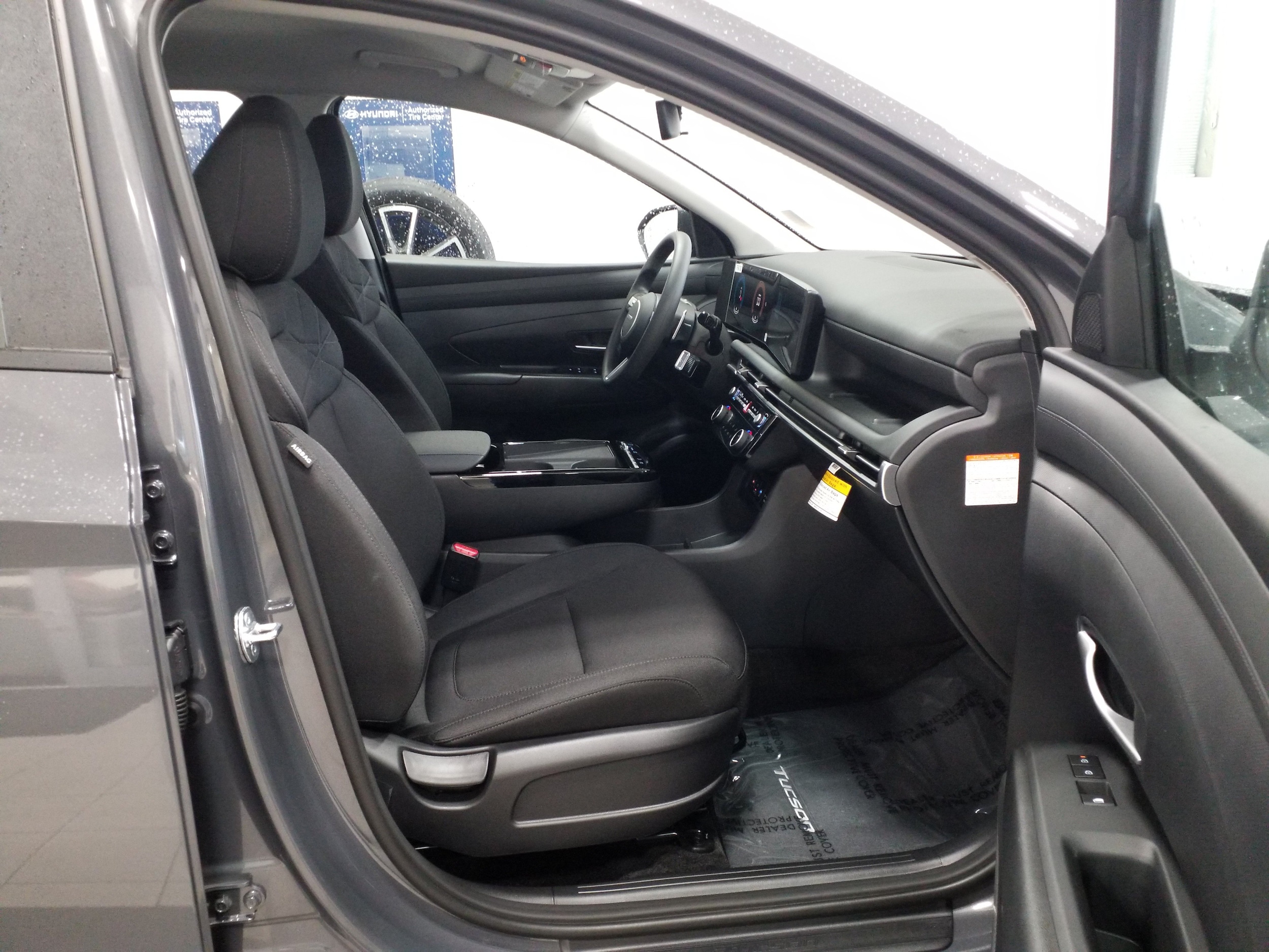 2026 Hyundai Tucson Blue SE - Photo 16