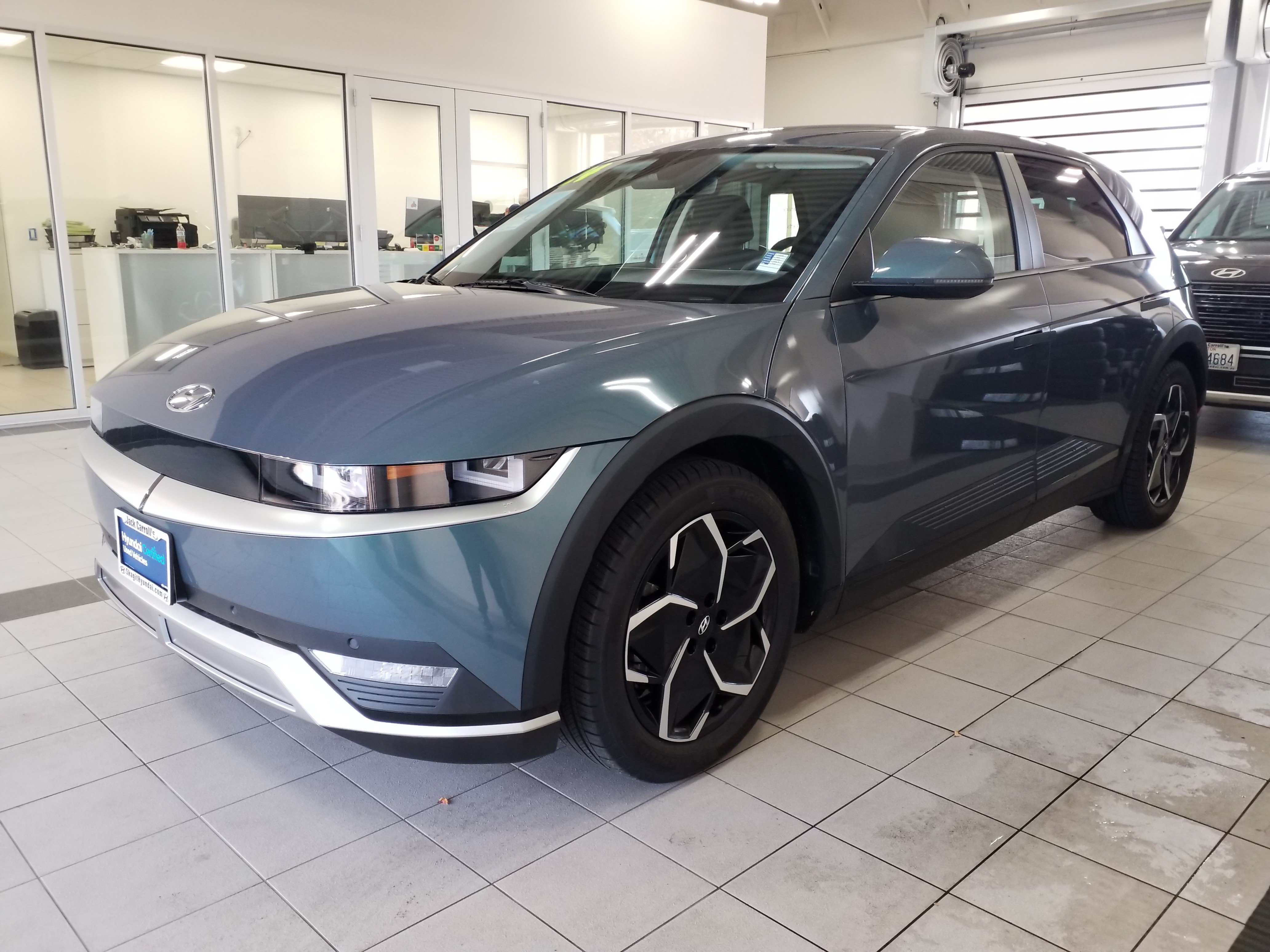Certified 2024 Hyundai IONIQ 5 SEL with VIN KM8KN4DE8RU291842 for sale in Burlington, WA