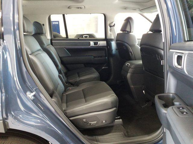 2026 Hyundai Santa Fe Limited - Photo 19