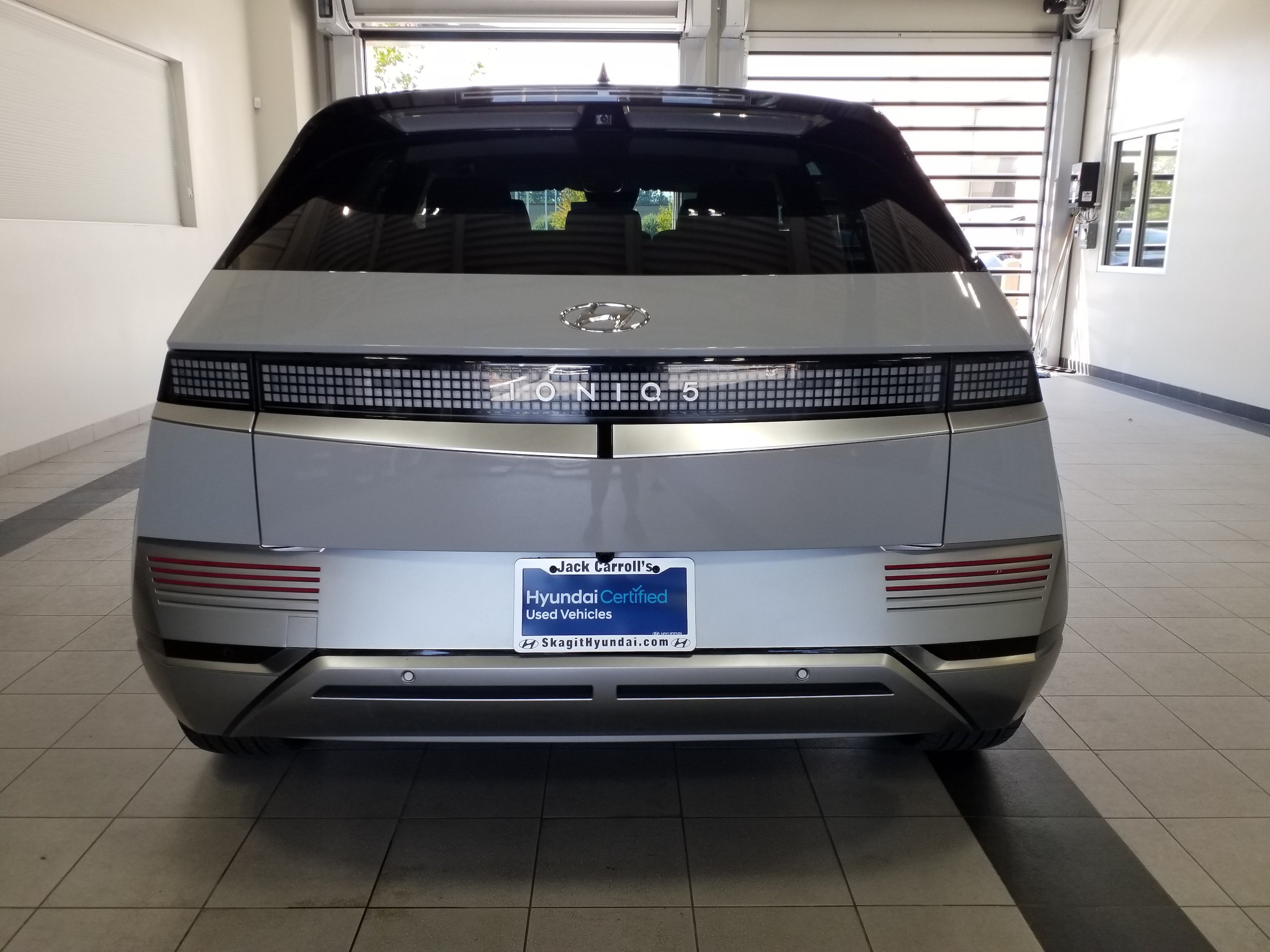2024 Hyundai IONIQ 5 Limited - Photo 20