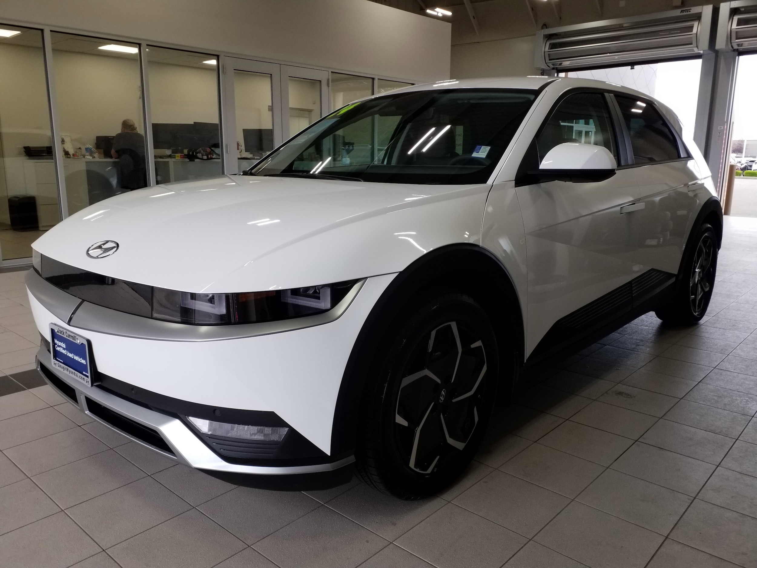 Certified 2024 Hyundai IONIQ 5 SEL with VIN KM8KNDDF2RU339022 for sale in Burlington, WA