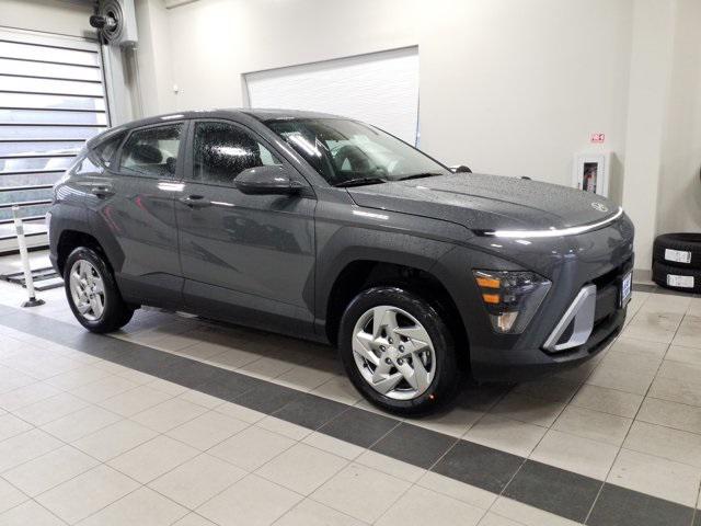 2026 Hyundai Kona SE's photo