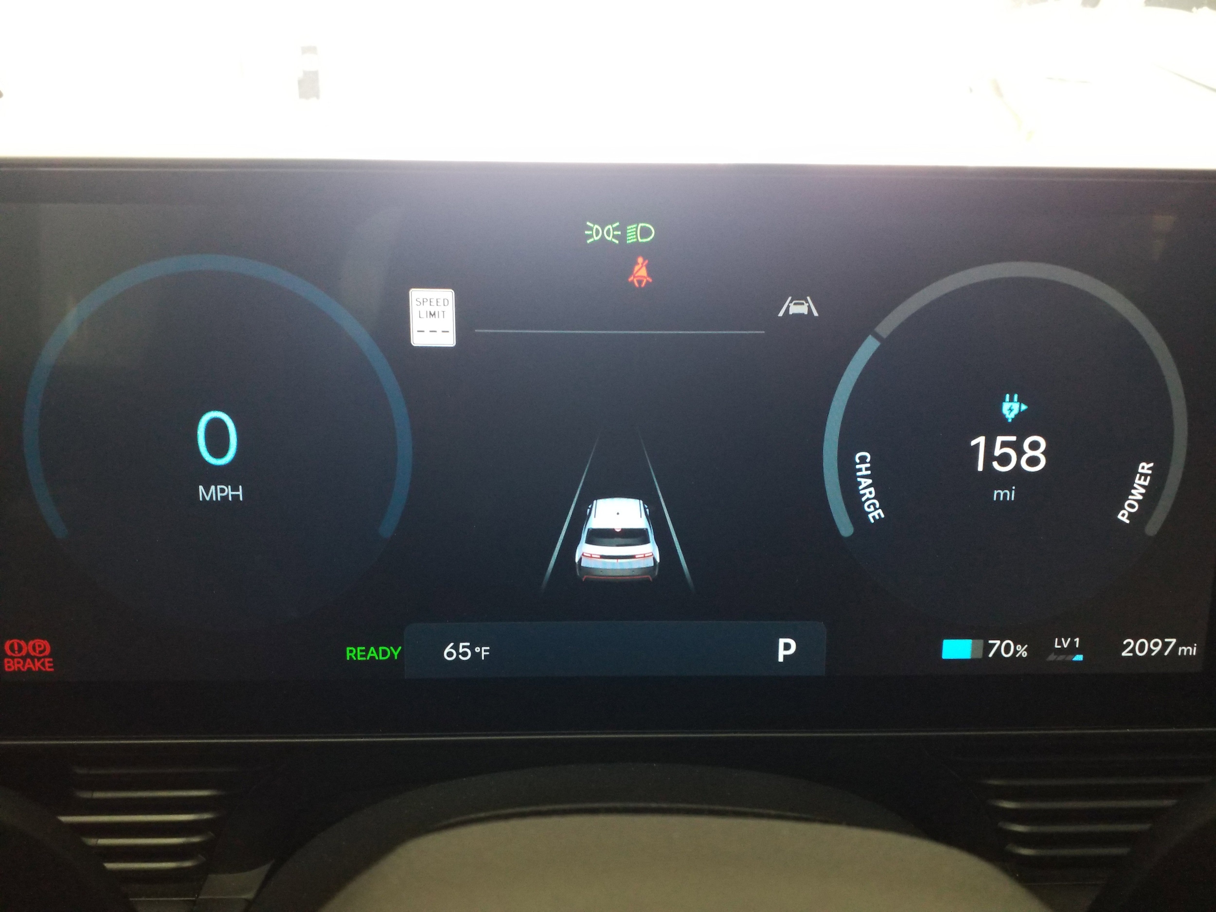 2025 Hyundai IONIQ 5 N - Photo 9