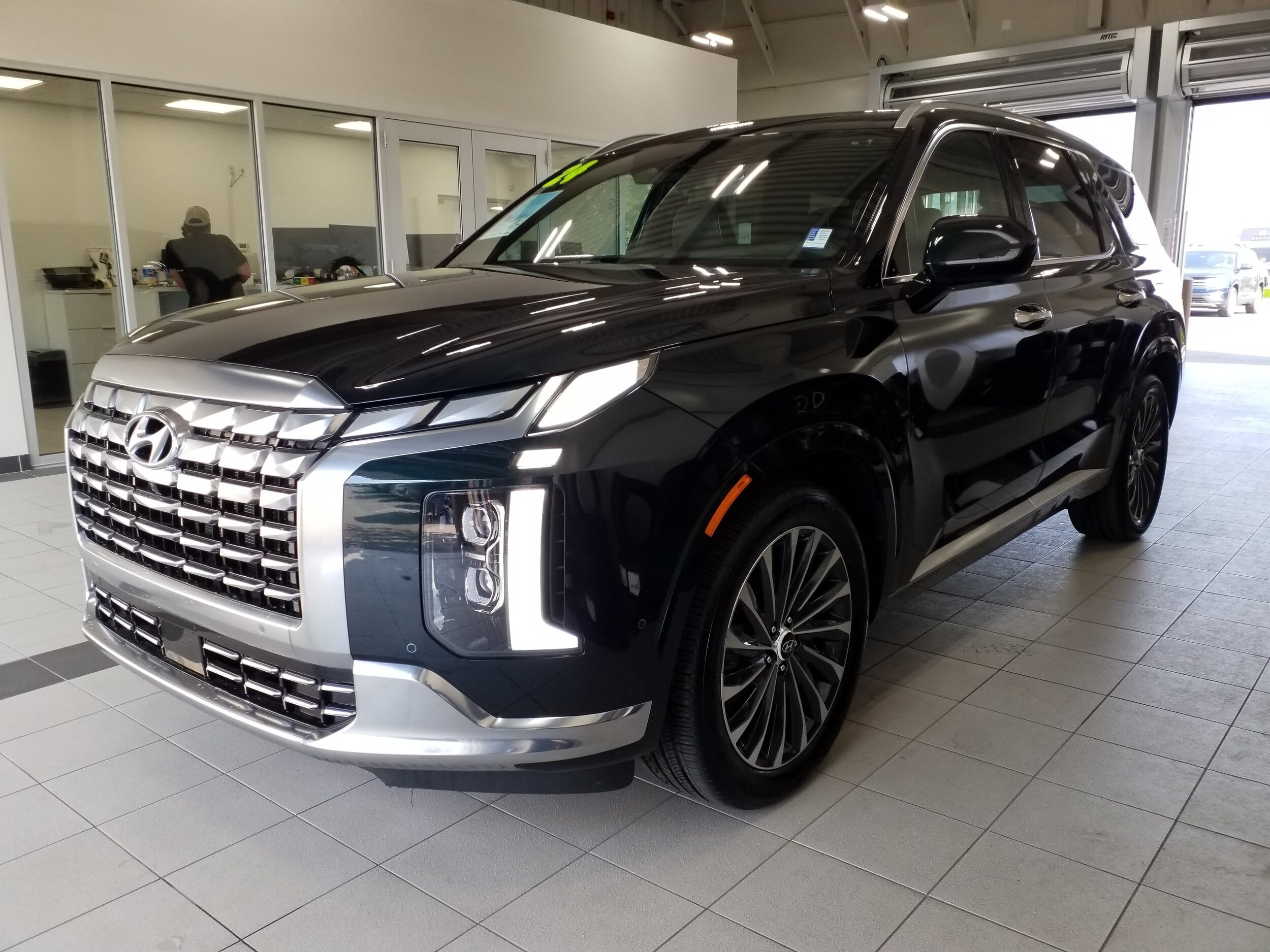 2024 Hyundai Palisade Calligraphy photo 2