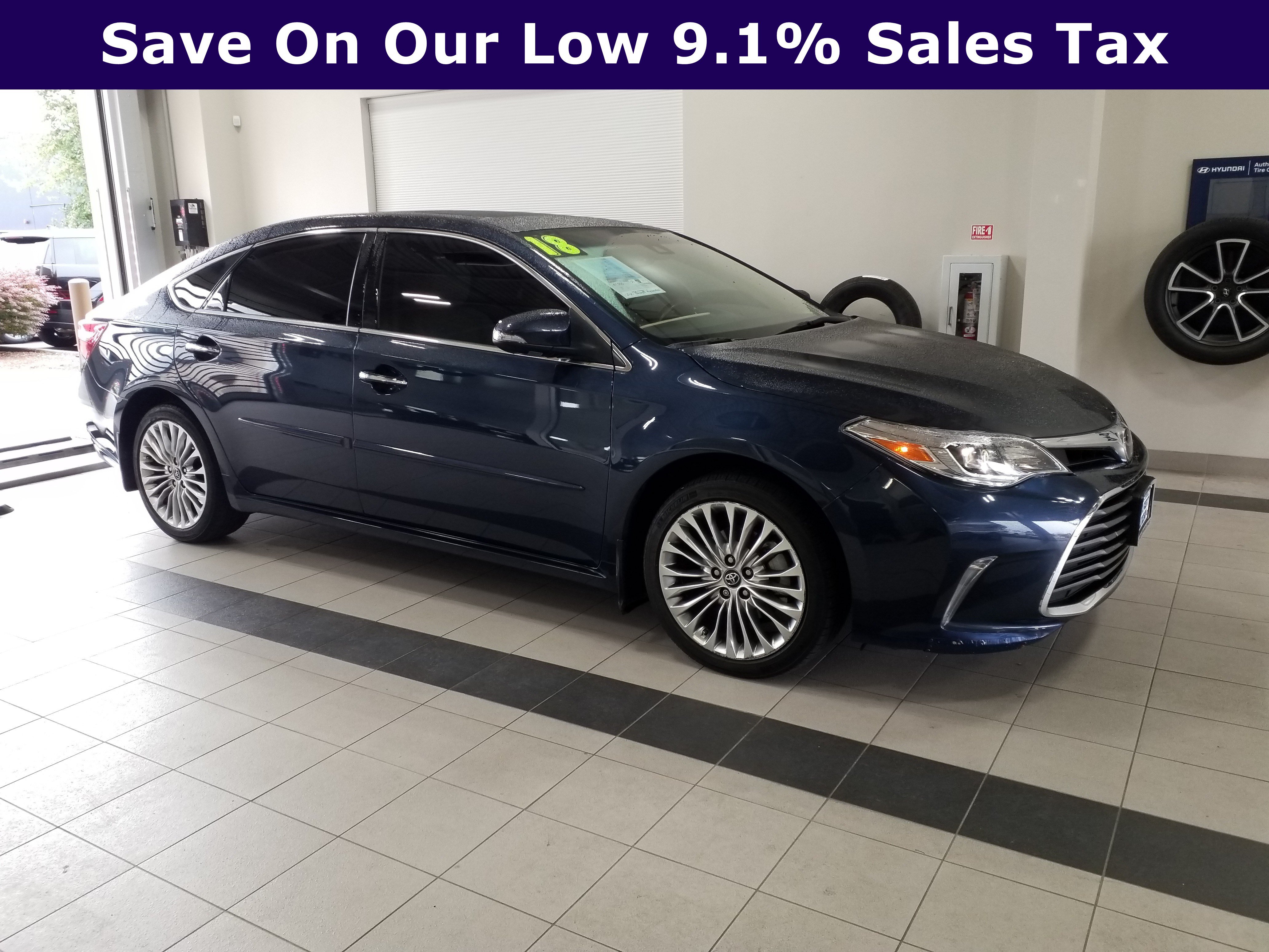Used 2018 Toyota Avalon Limited Sedan