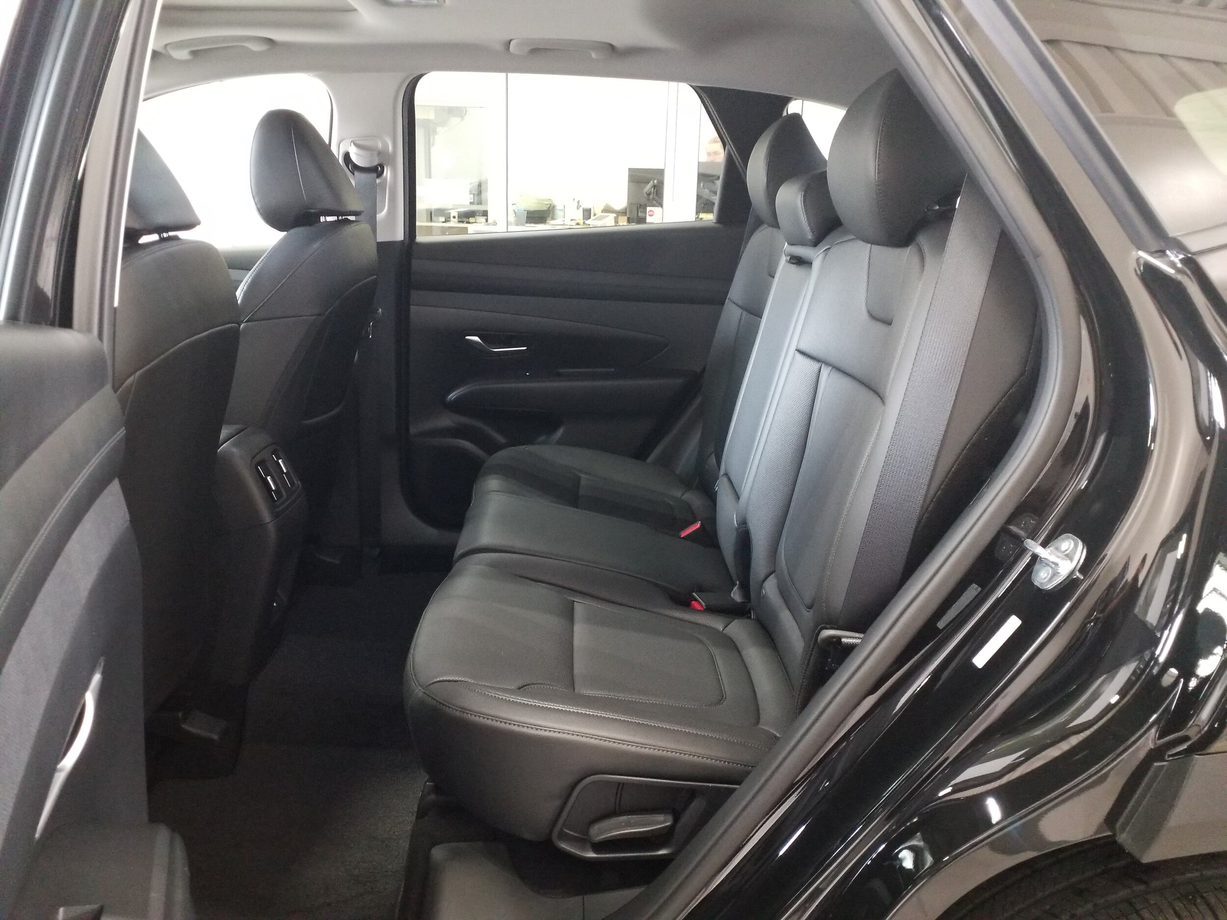 2025 Hyundai Tucson SEL Convenience - Photo 13