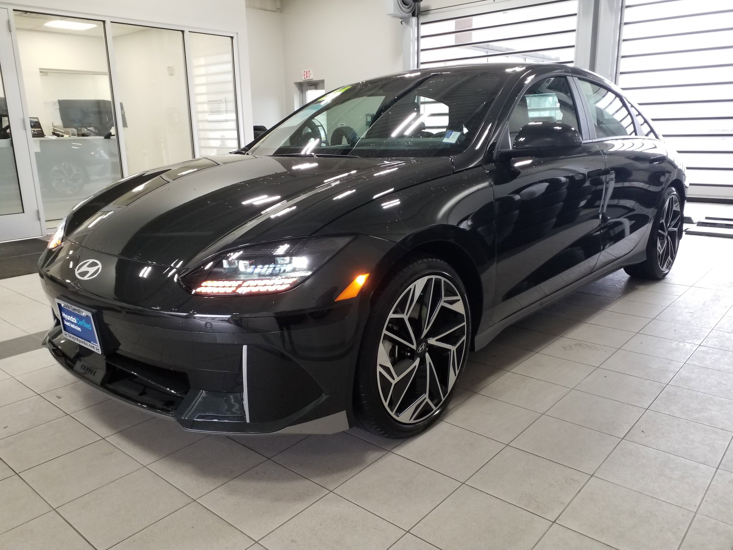 Certified 2024 Hyundai IONIQ 6 SEL with VIN KMHM34AC7RA060577 for sale in Burlington, WA