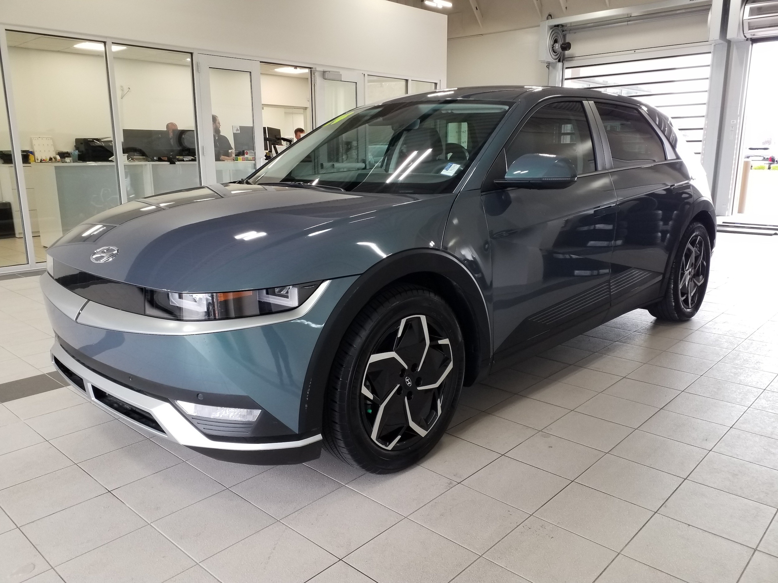 Certified 2024 Hyundai IONIQ 5 SEL with VIN KM8KN4DE0RU272041 for sale in Burlington, WA