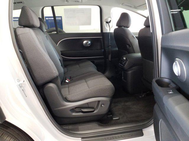 2026 Hyundai IONIQ 9 SE - Photo 19