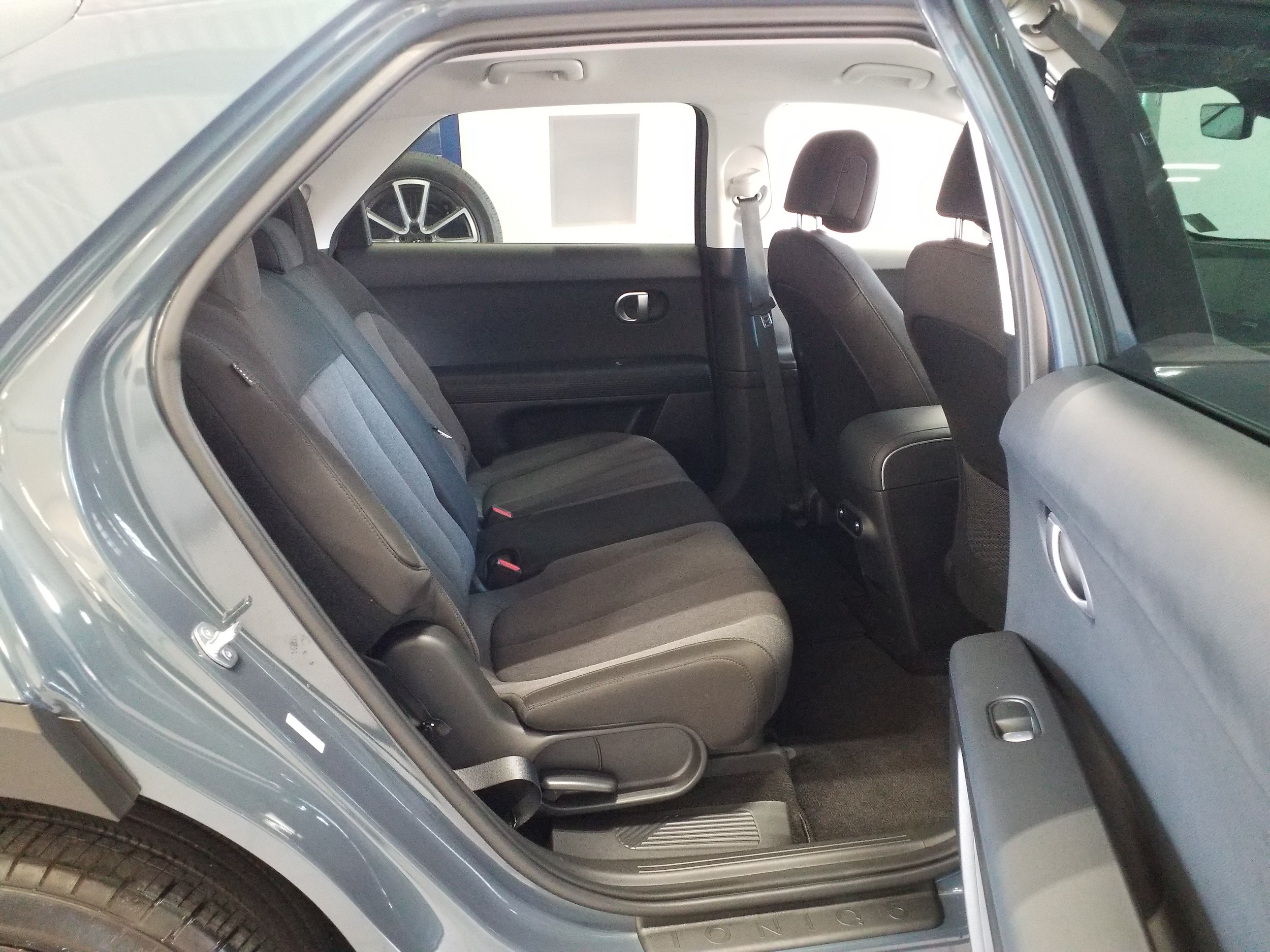 2024 Hyundai IONIQ 5 SEL - Photo 15