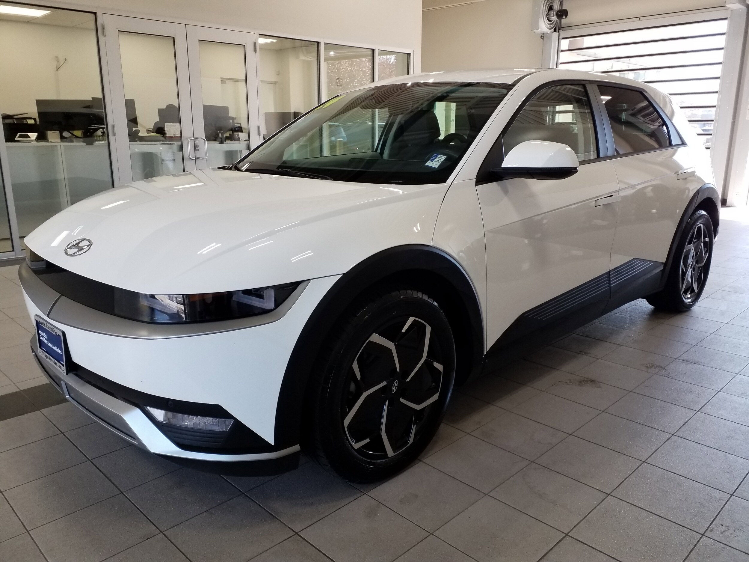 Certified 2024 Hyundai IONIQ 5 SEL with VIN KM8KNDDF4RU258829 for sale in Burlington, WA
