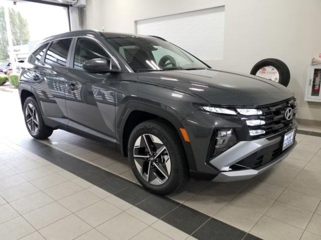 New 2026 Hyundai Tucson Hybrid SEL SUV