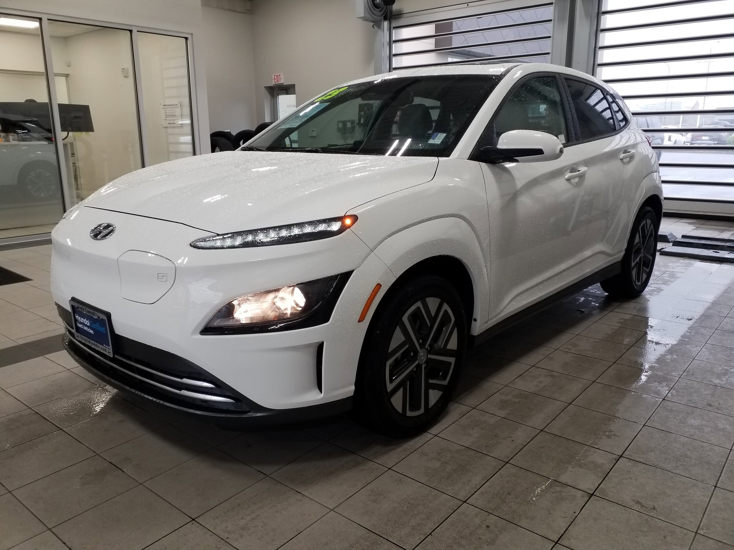 Certified 2023 Hyundai Kona EV SEL with VIN KM8K33AG5PU173315 for sale in Burlington, WA