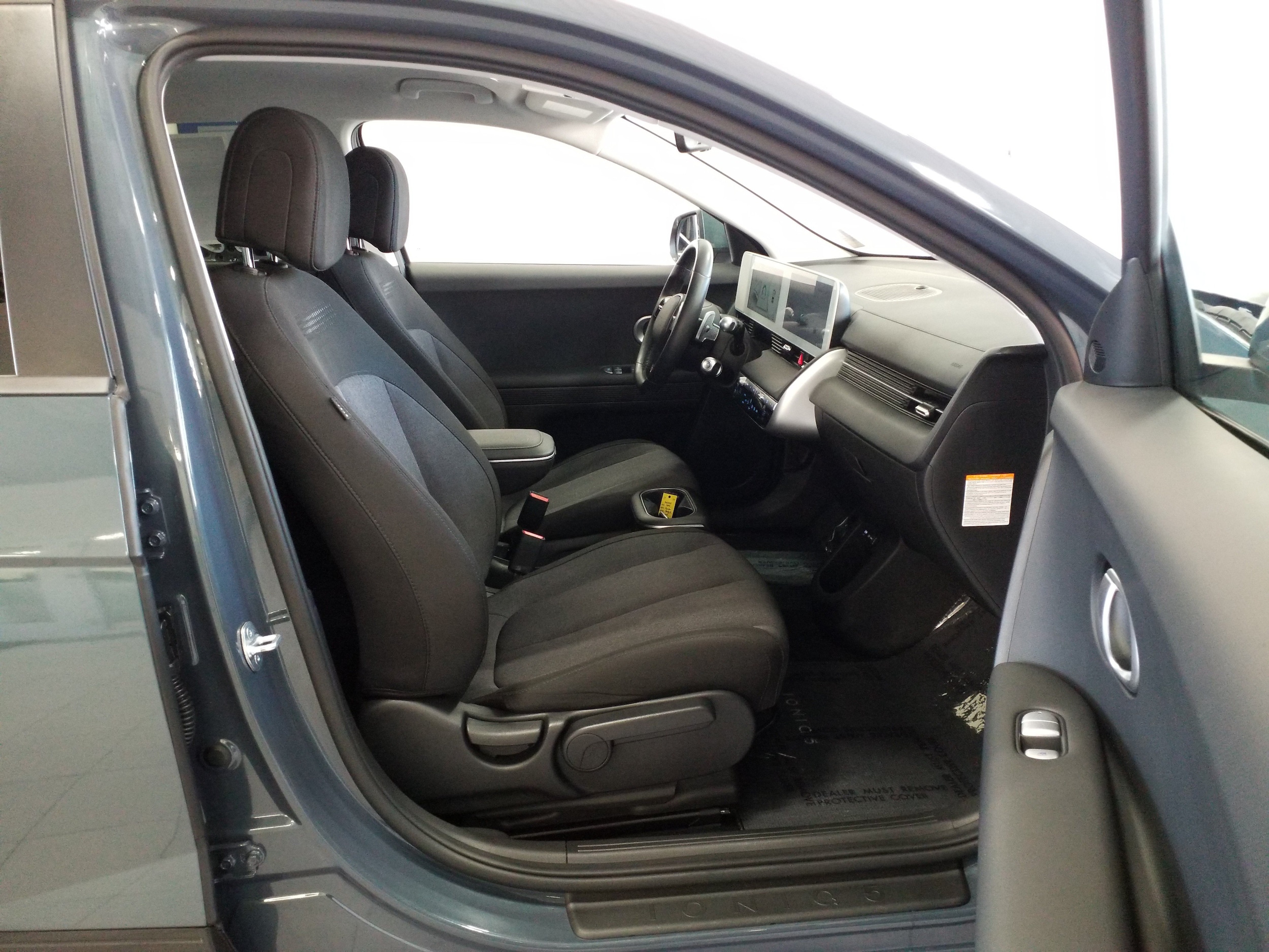 2024 Hyundai IONIQ 5 SEL - Photo 16