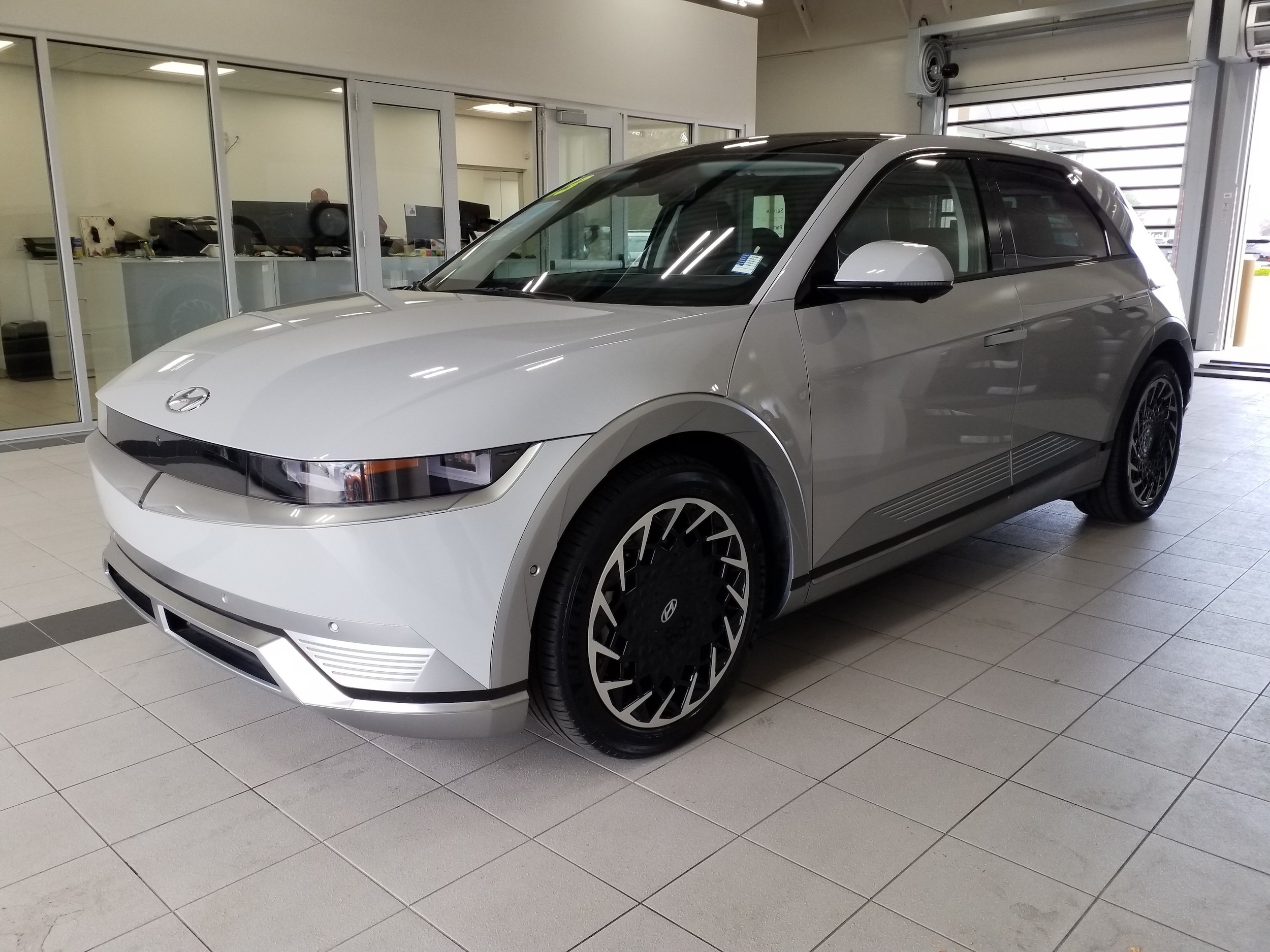 Certified 2023 Hyundai IONIQ 5 Limited with VIN KM8KRDAF7PU211803 for sale in Burlington, WA
