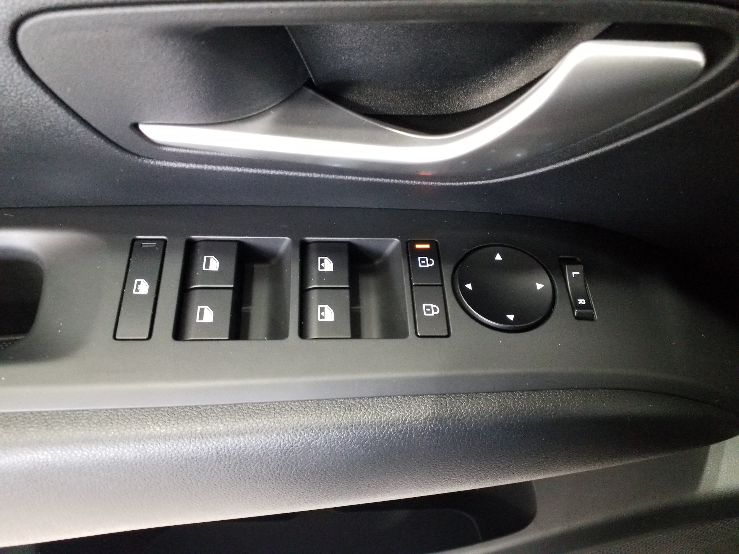 2025 Hyundai Tucson SEL Convenience - Photo 11