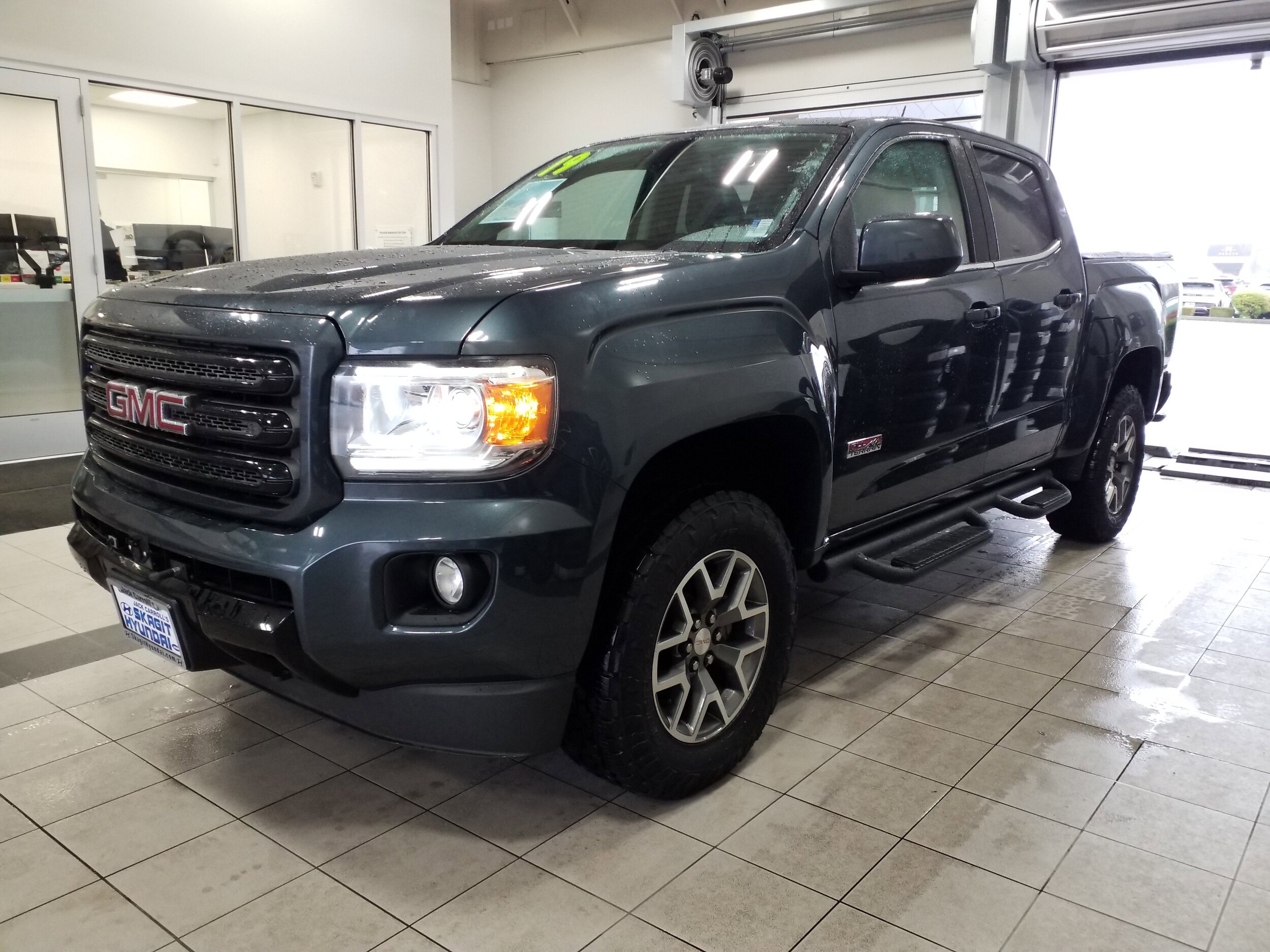 2019 Gmc Canyon All Terrain photo 2