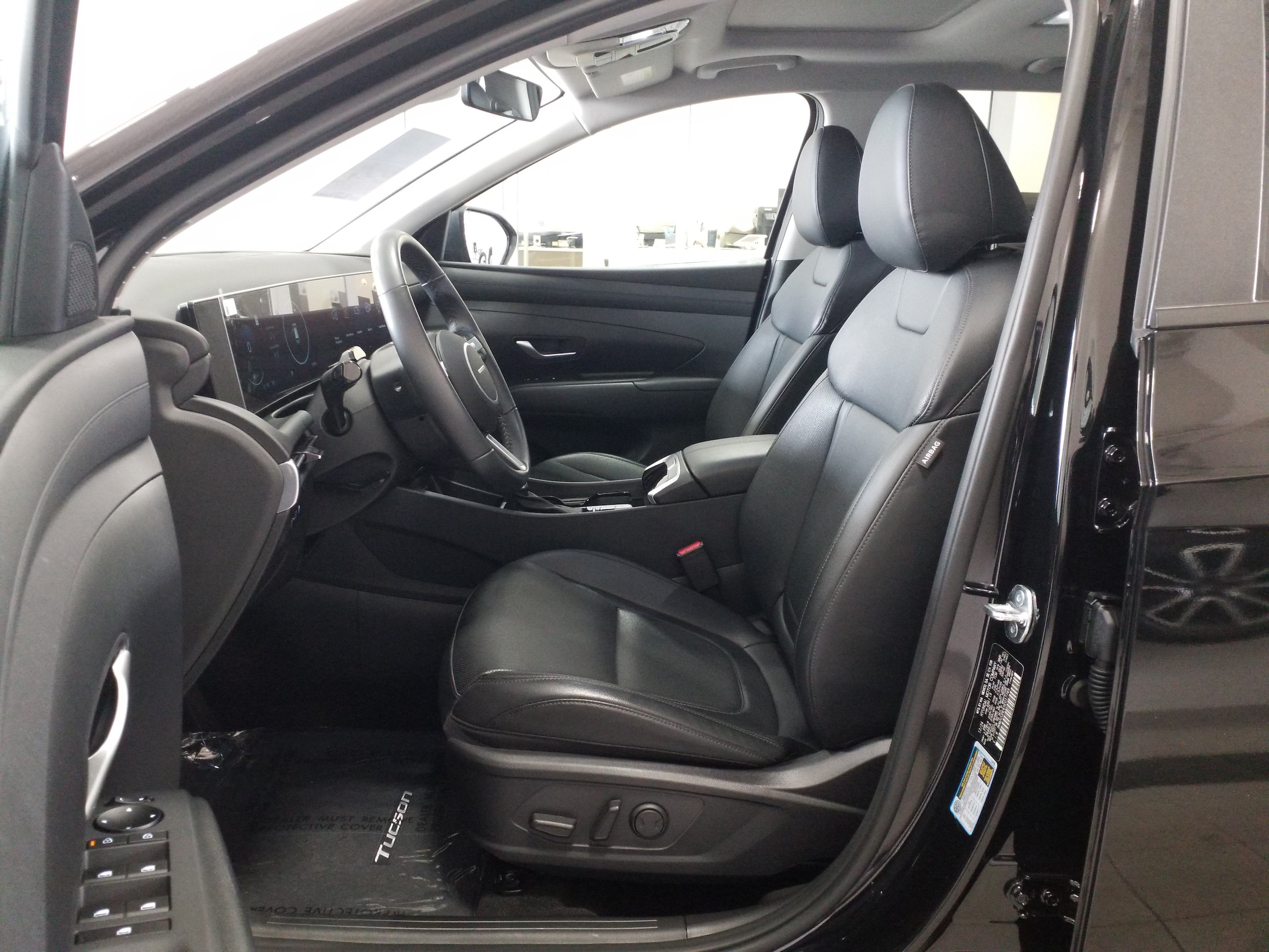 2025 Hyundai Tucson SEL Convenience - Photo 12