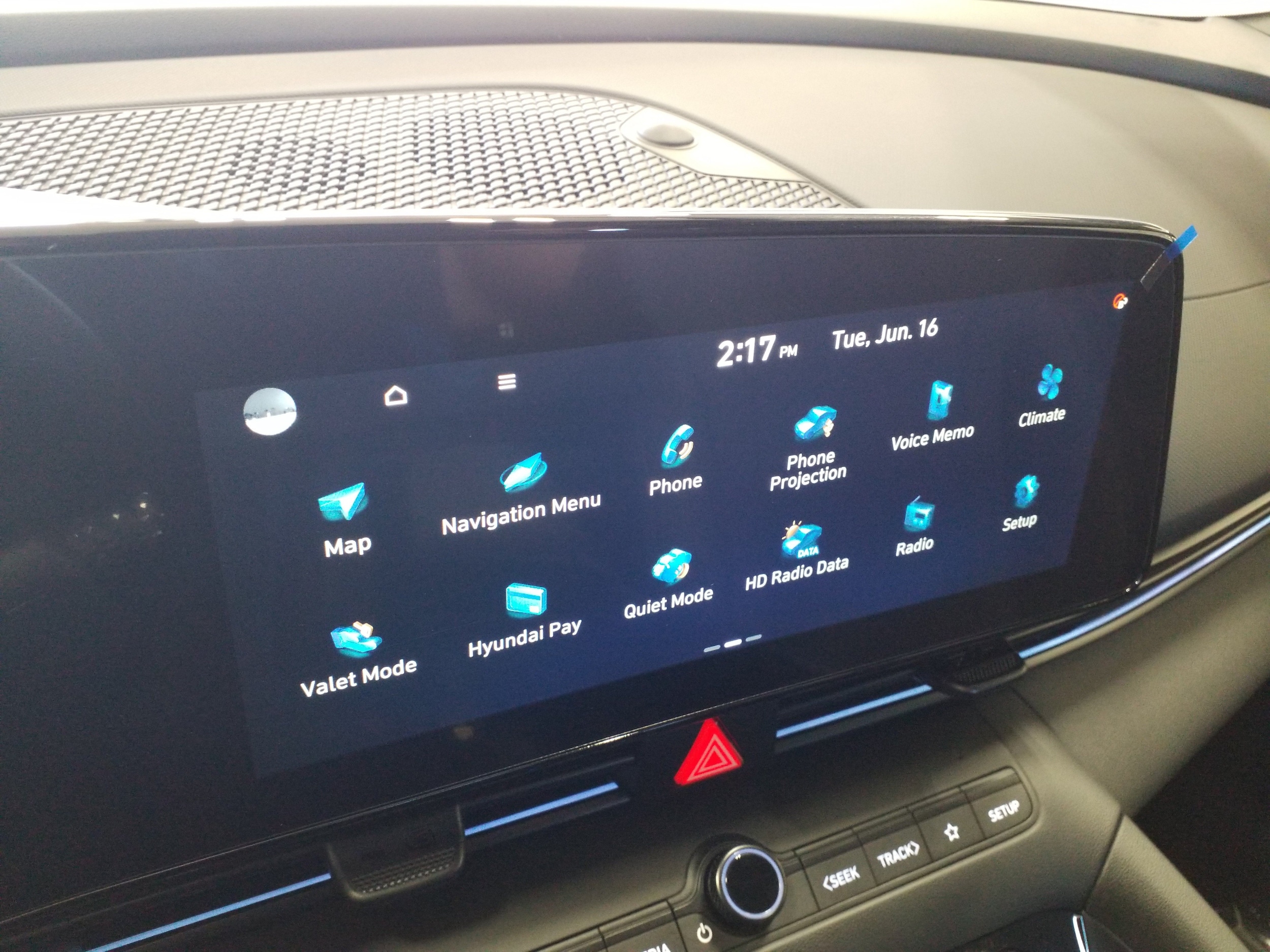 2025 Hyundai Elantra N Line - Photo 6