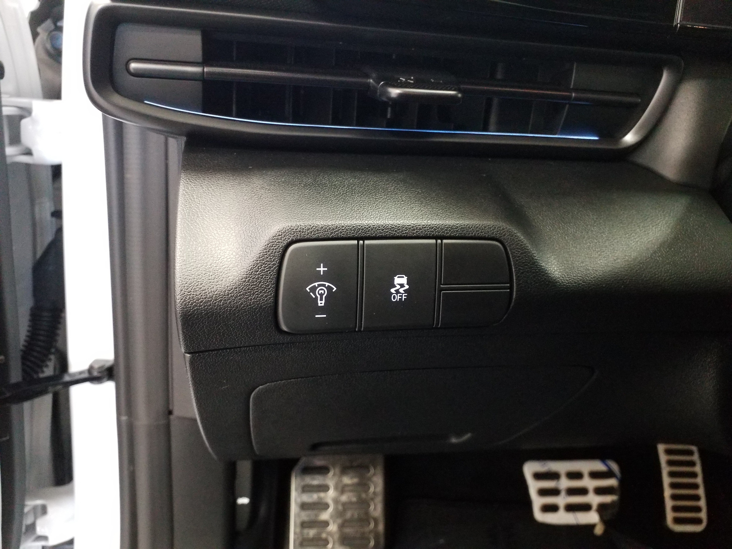 2025 Hyundai Elantra N Line - Photo 10