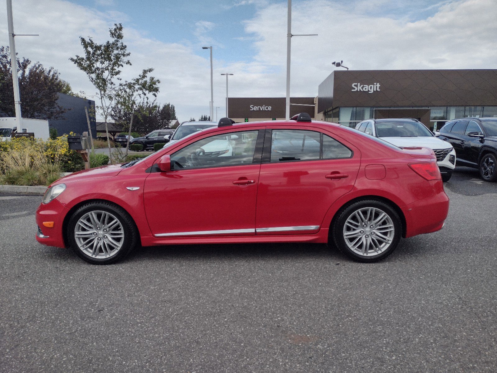 Used 2012 Suzuki Kizashi Sport SLS with VIN JS2RF9A80C6100833 for sale in Burlington, WA