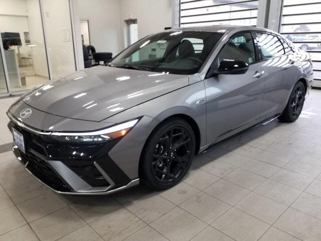 2025 Hyundai Elantra N Line photo 2
