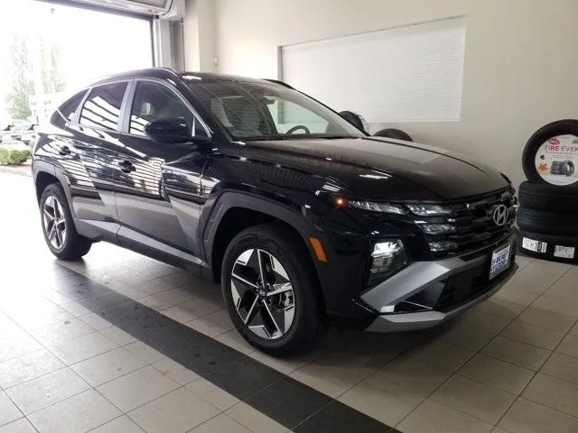 Tucson Hybrid Exterior