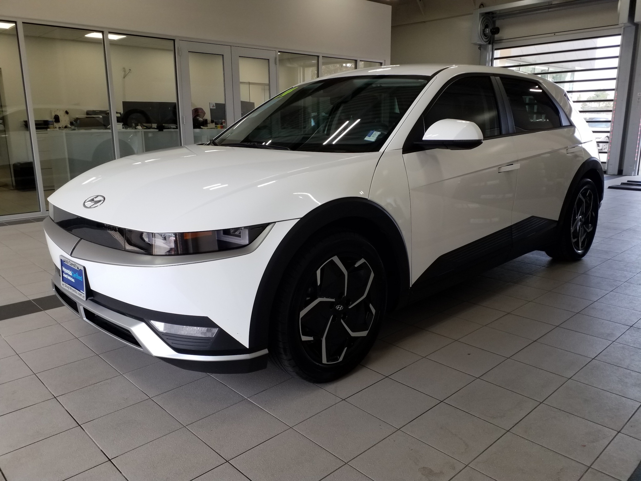 Certified 2024 Hyundai IONIQ 5 SE with VIN KM8KM4DB2RU301239 for sale in Burlington, WA