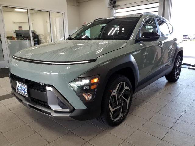 2026 Hyundai Kona SEL photo 2