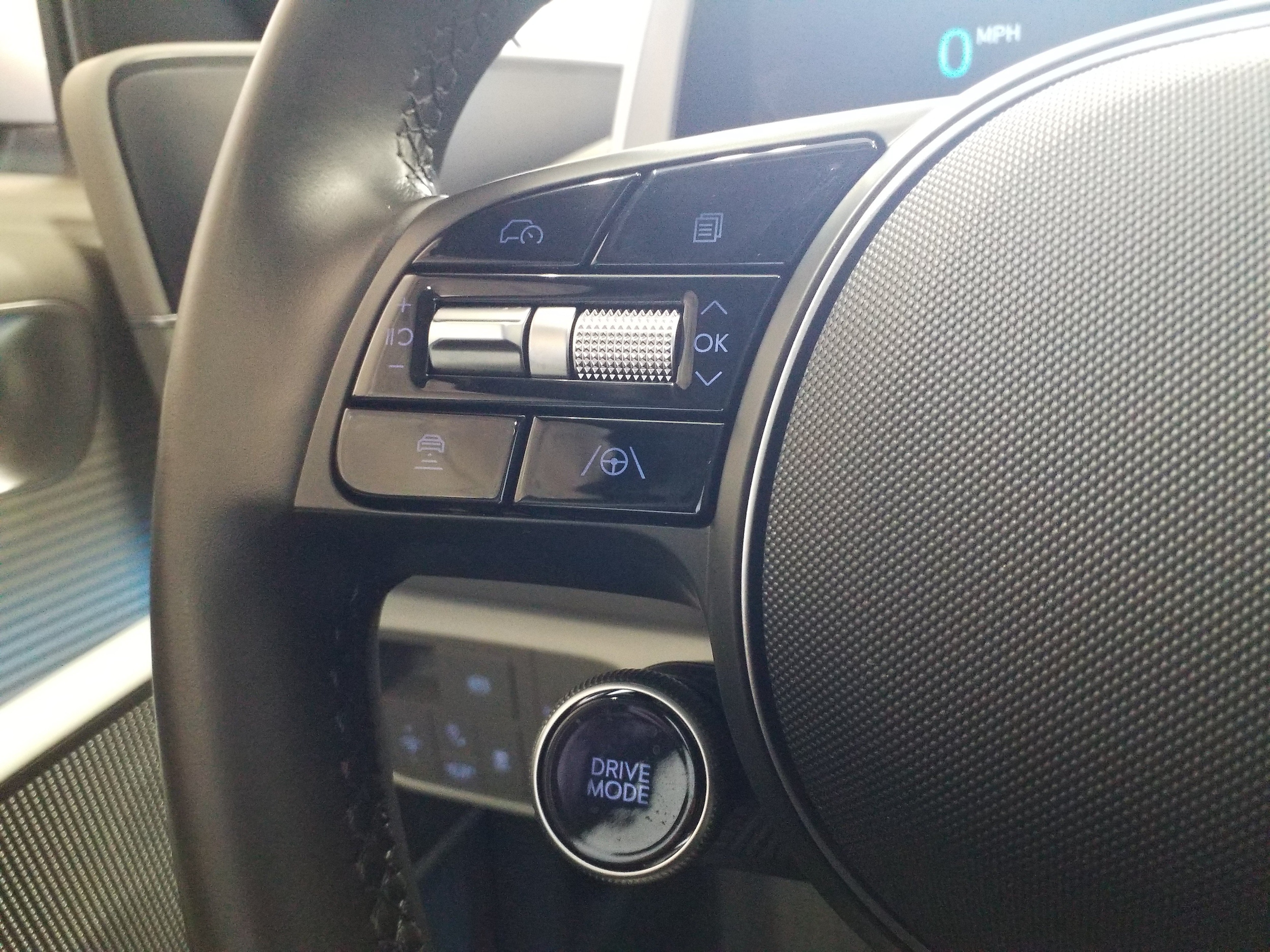 2024 Hyundai IONIQ 6 SEL - Photo 4