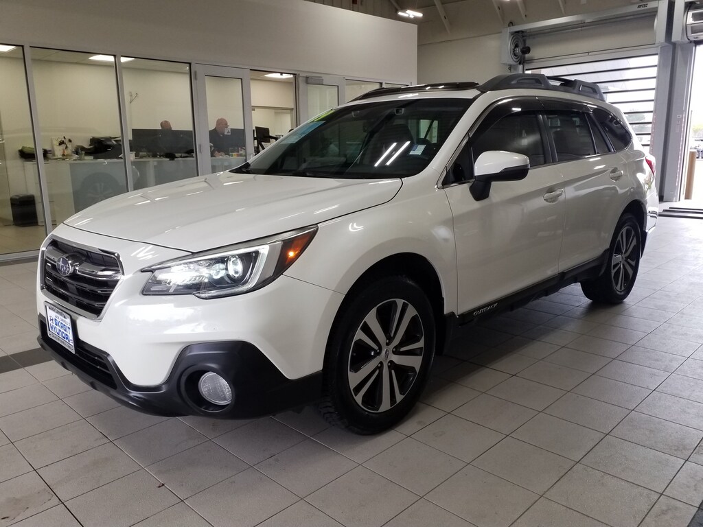 Used 2019 Subaru Outback Limited SUV