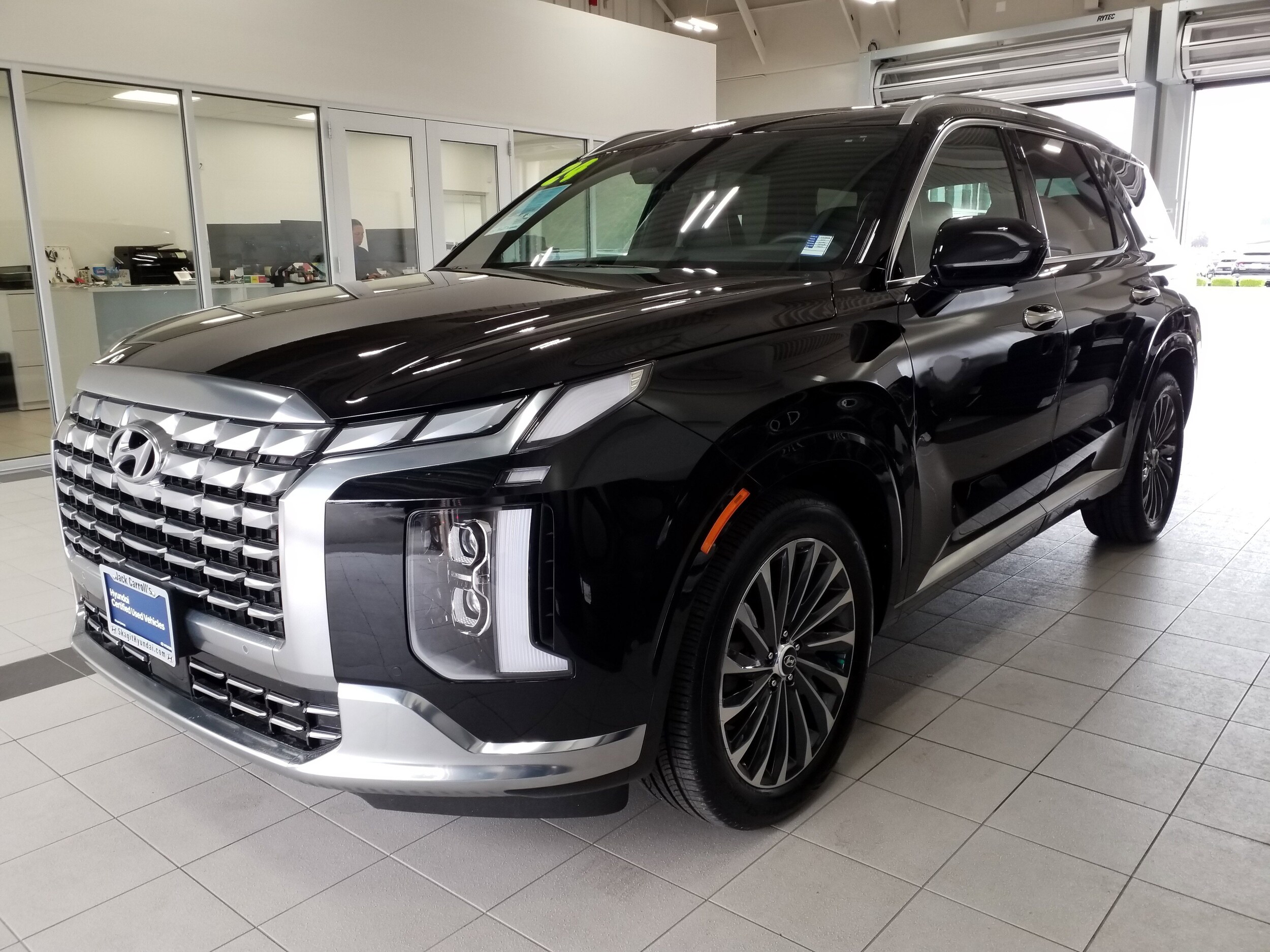 2024 Hyundai Palisade Calligraphy photo 2