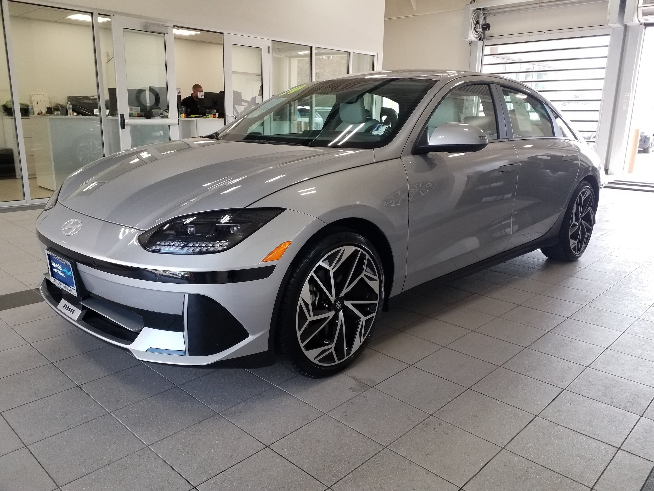 Certified 2024 Hyundai IONIQ 6 SEL with VIN KMHM34AA7RA074140 for sale in Burlington, WA