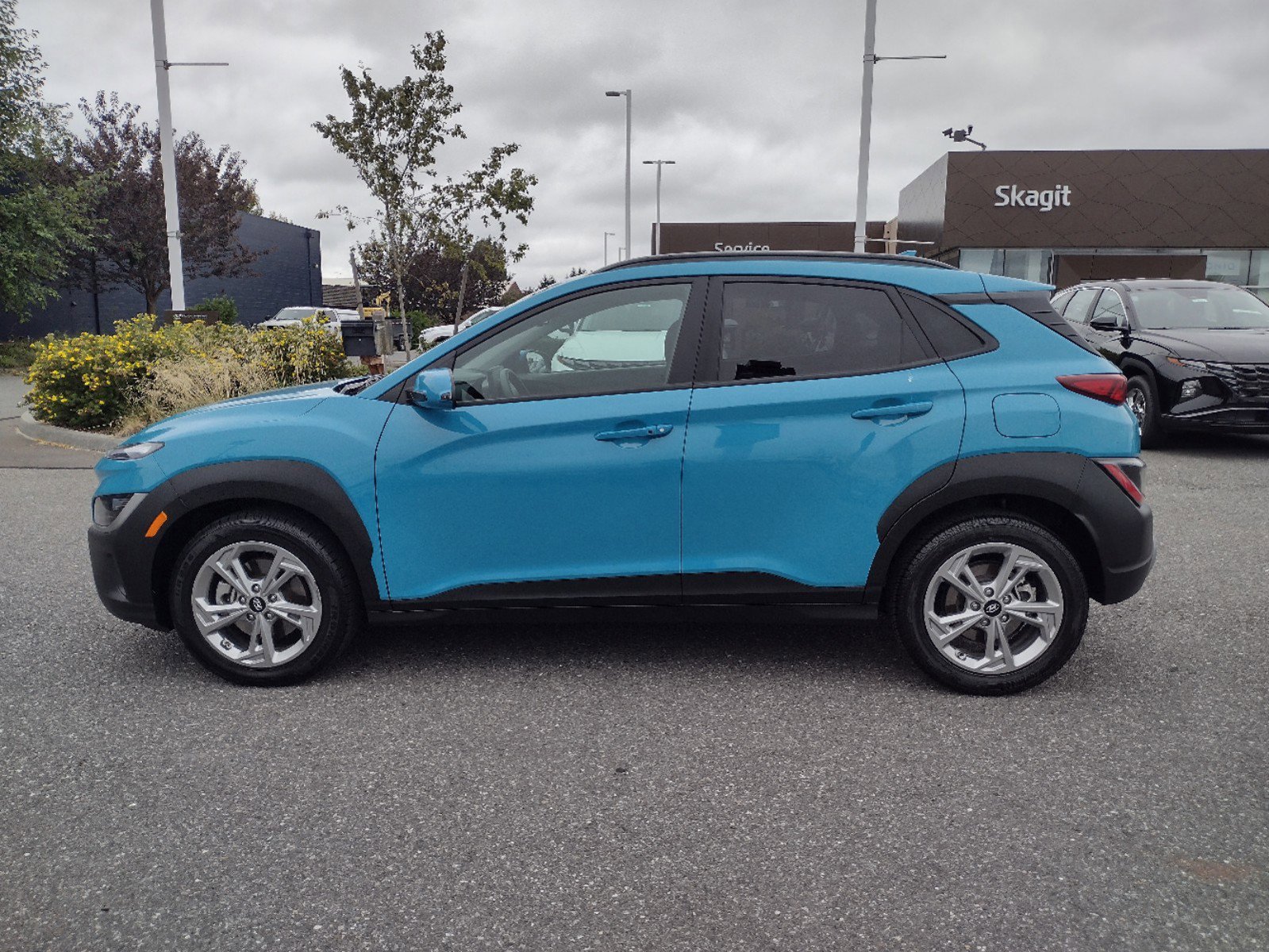 Used 2023 Hyundai Kona SEL with VIN KM8K6CAB4PU979416 for sale in Burlington, WA