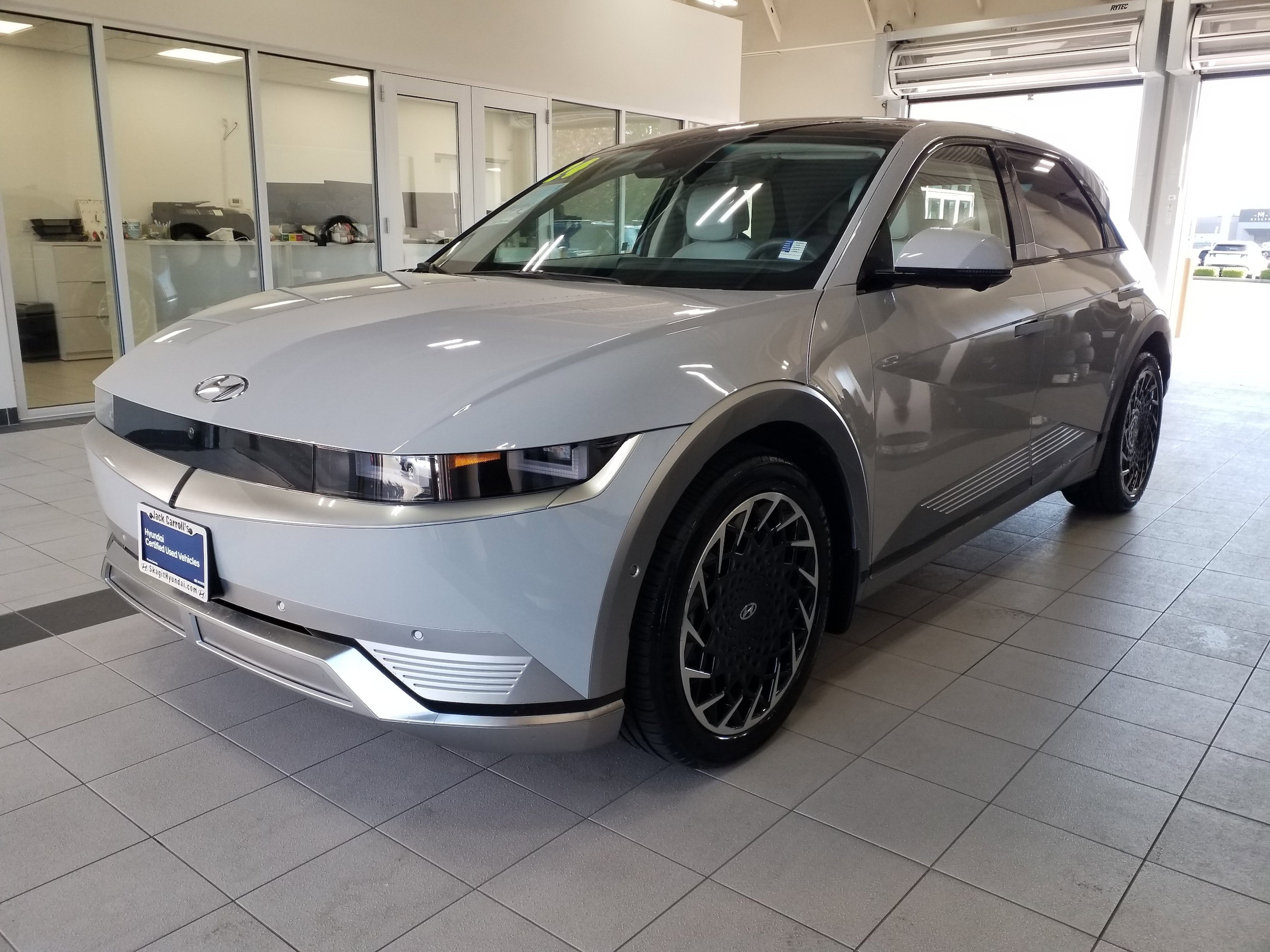 Certified 2024 Hyundai IONIQ 5 Limited with VIN KM8KRDDF3RU276663 for sale in Burlington, WA