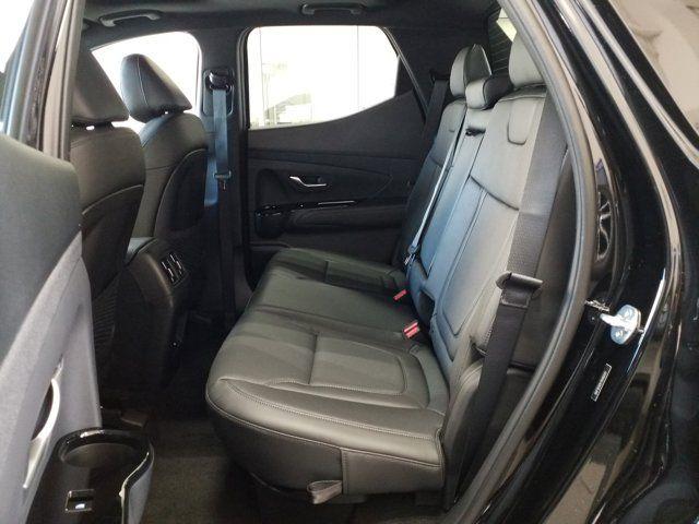 2025 Hyundai Santa Cruz Limited - Photo 18